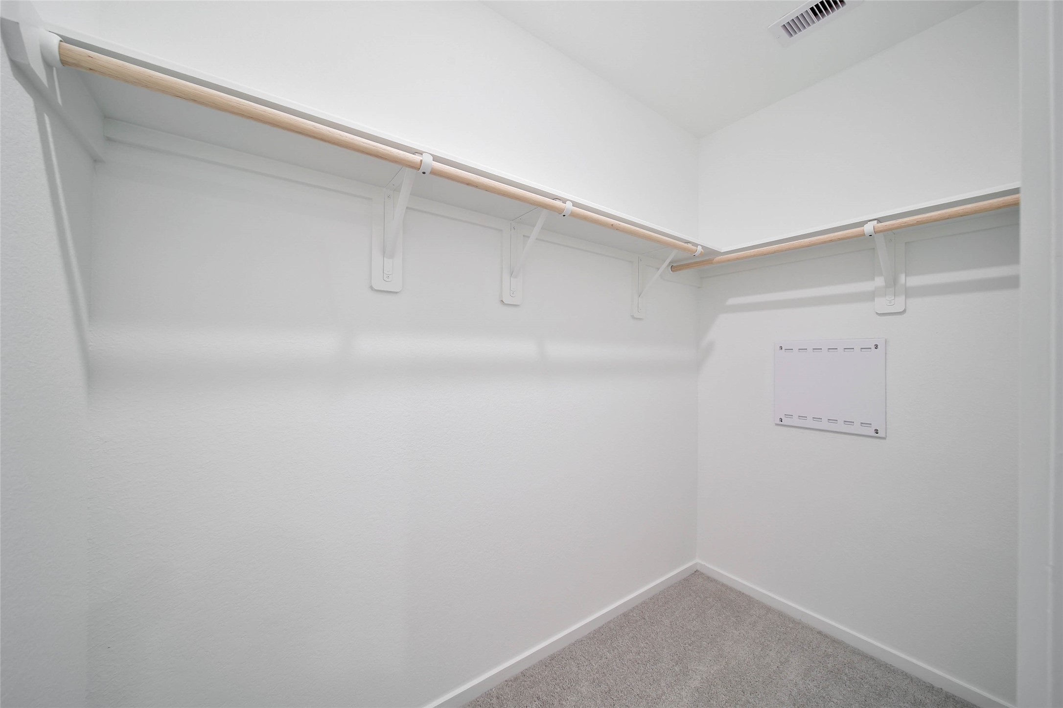 16257 Bergara Bend Drive Property Photo 18