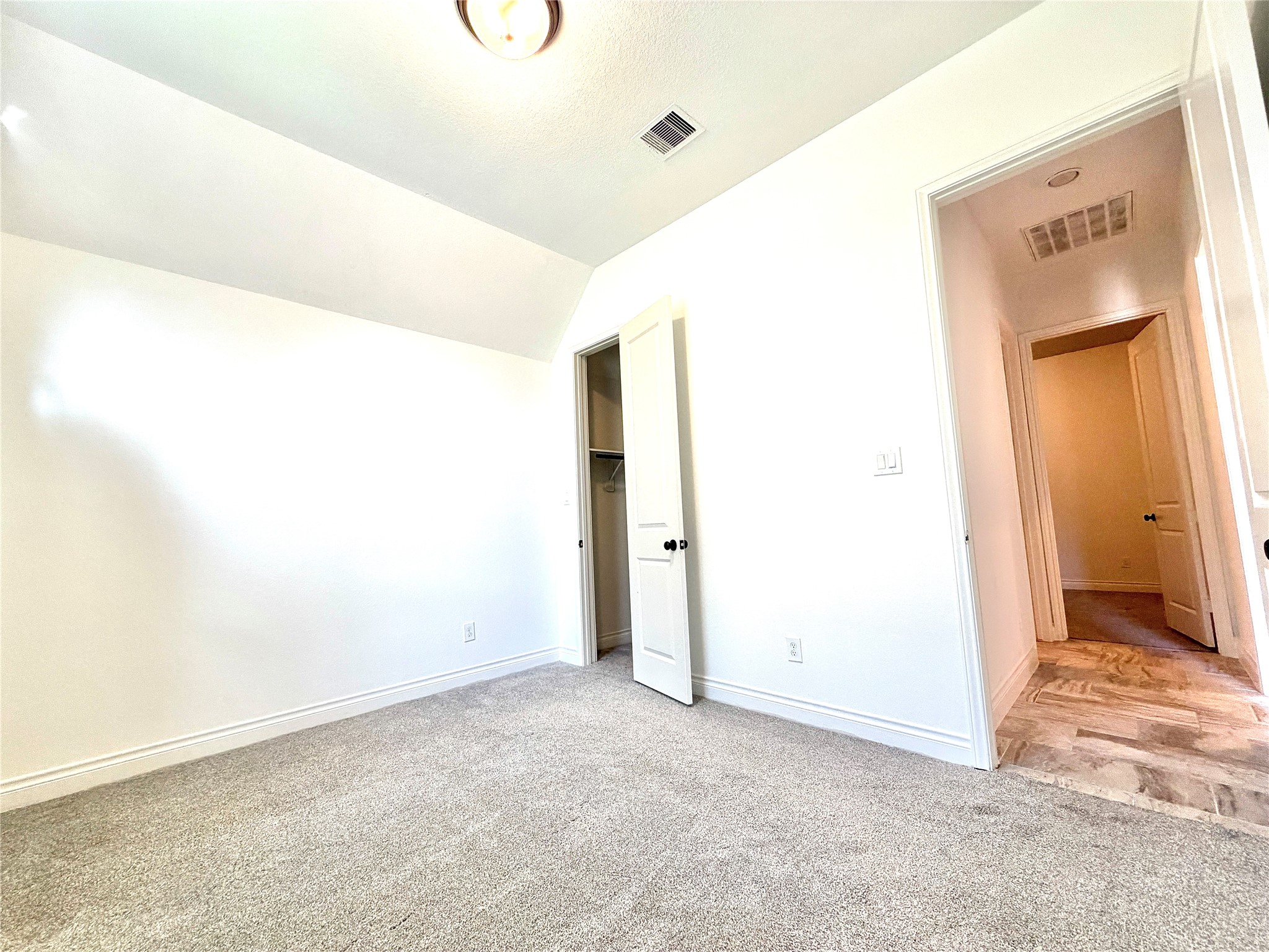 3319 Sky Run Court Property Photo 9