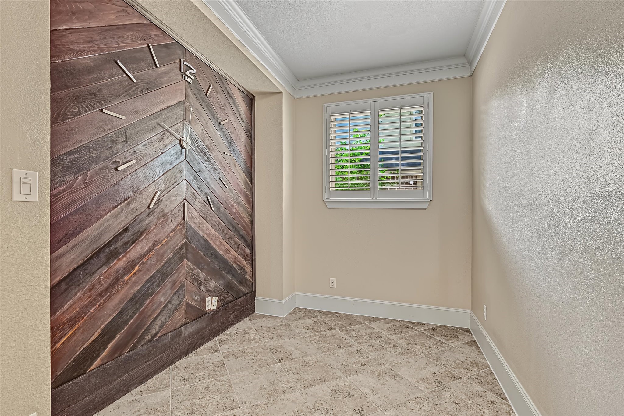 27506 Cinco Terrace Drive Property Photo 9