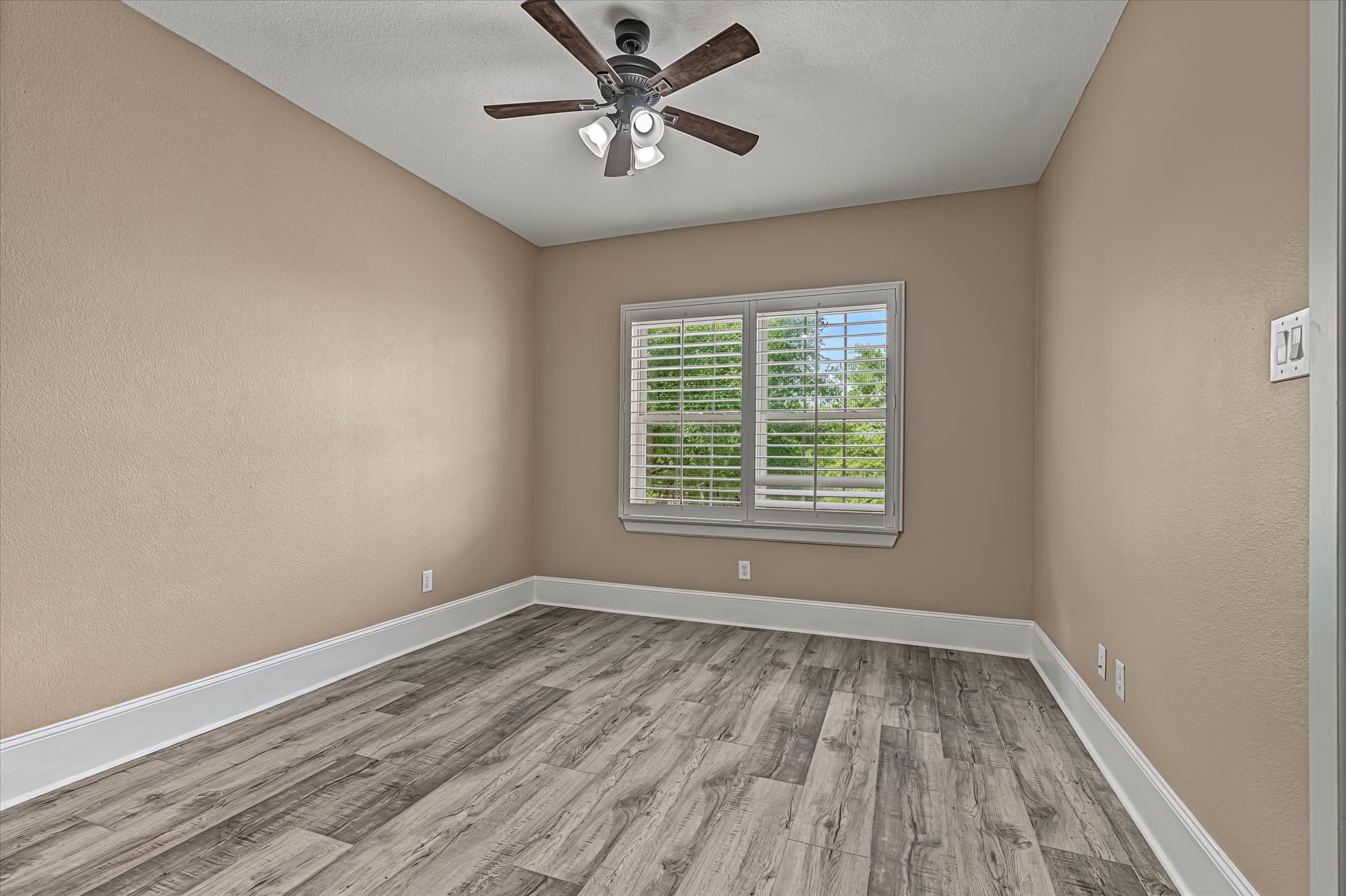 27506 Cinco Terrace Drive Property Photo 43