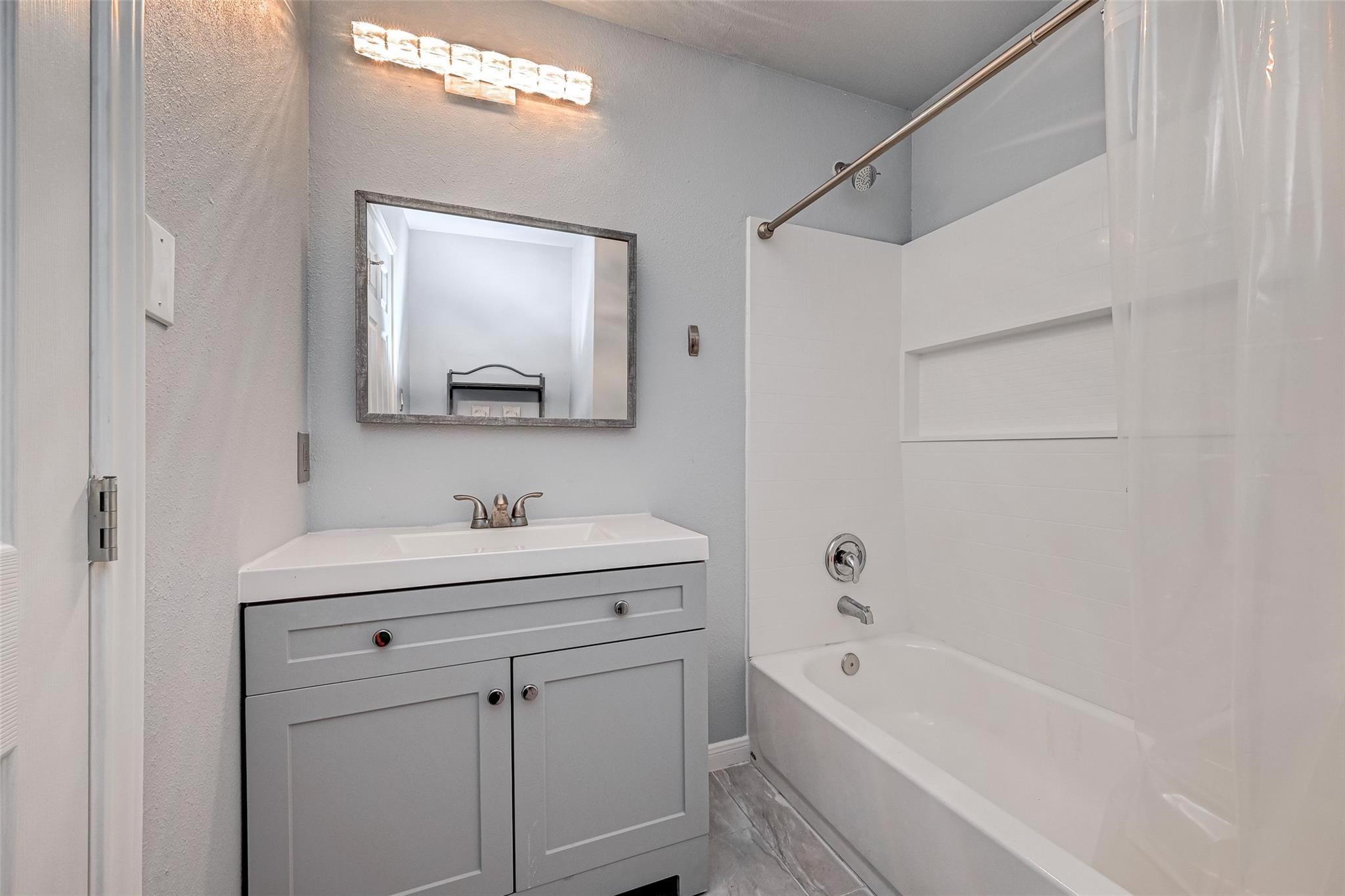 15897 Dewberry Lane Property Photo 8