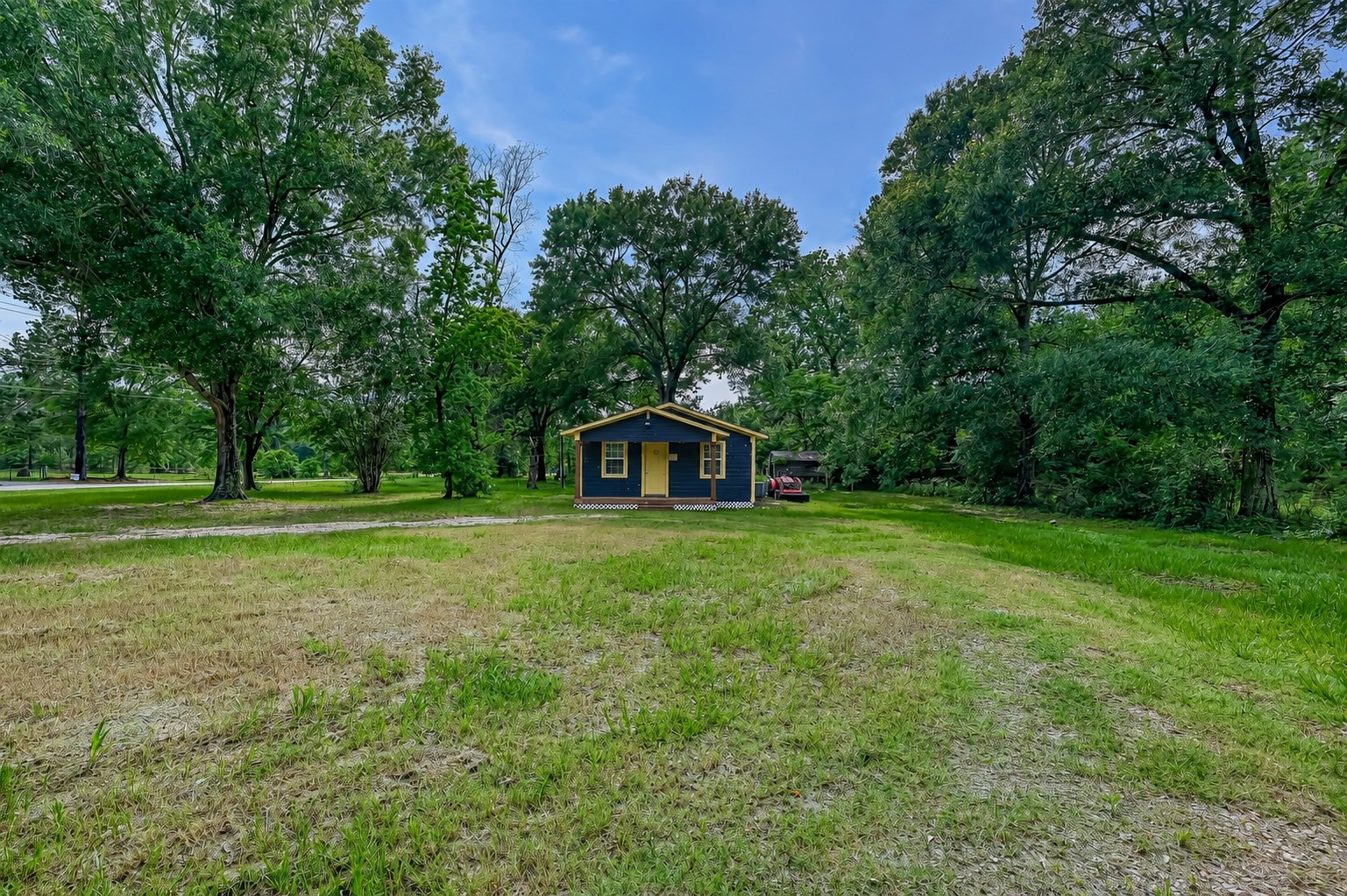 15897 Dewberry Lane Property Photo 13