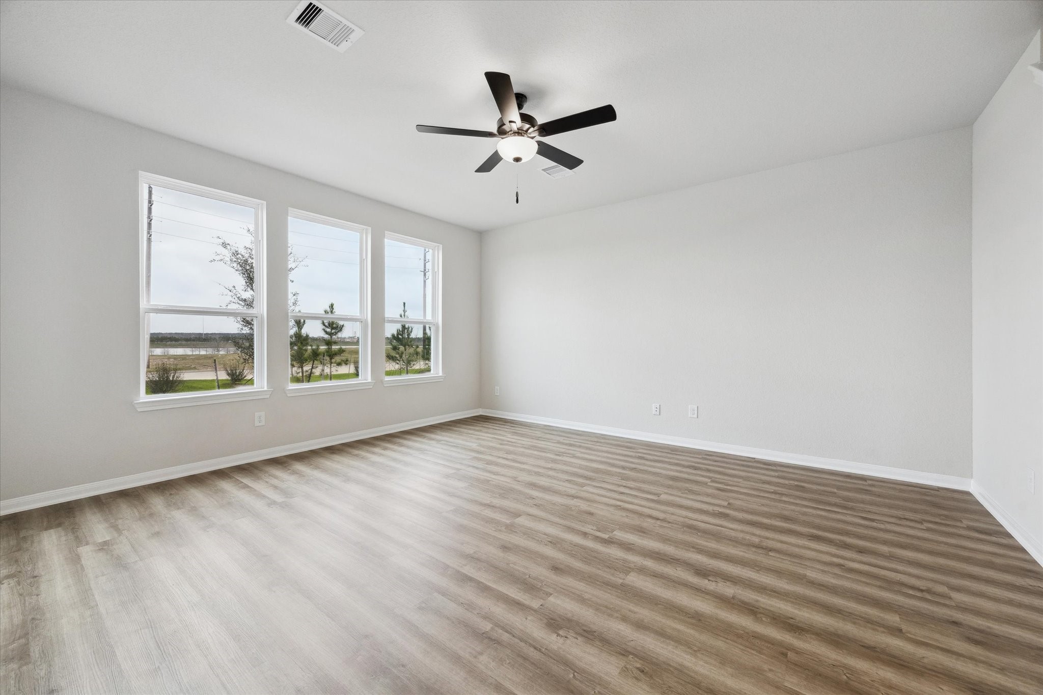 6423 Prospect Oaks Parkway Property Photo 8