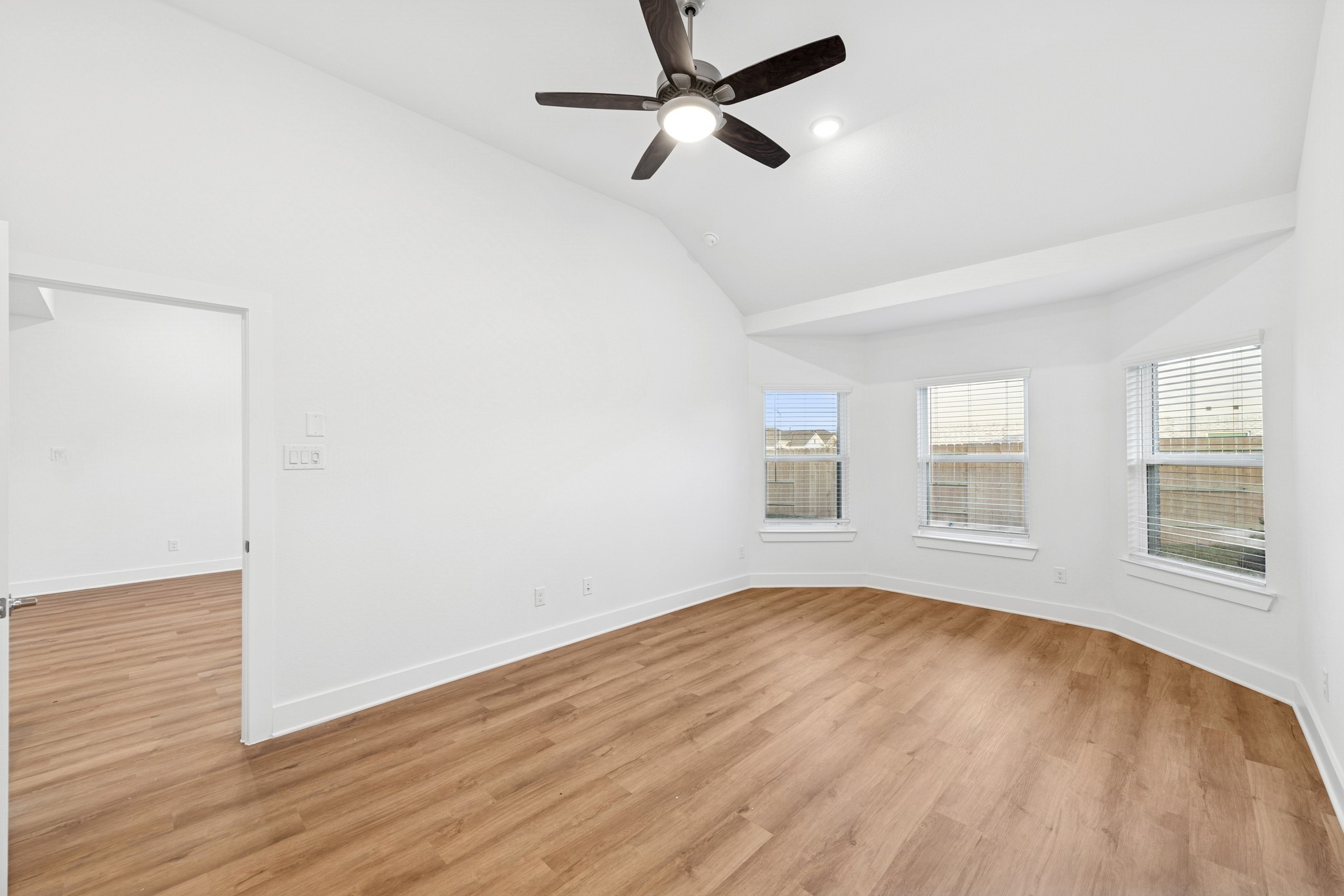 8058 Kay Harbor Drive Property Photo 4