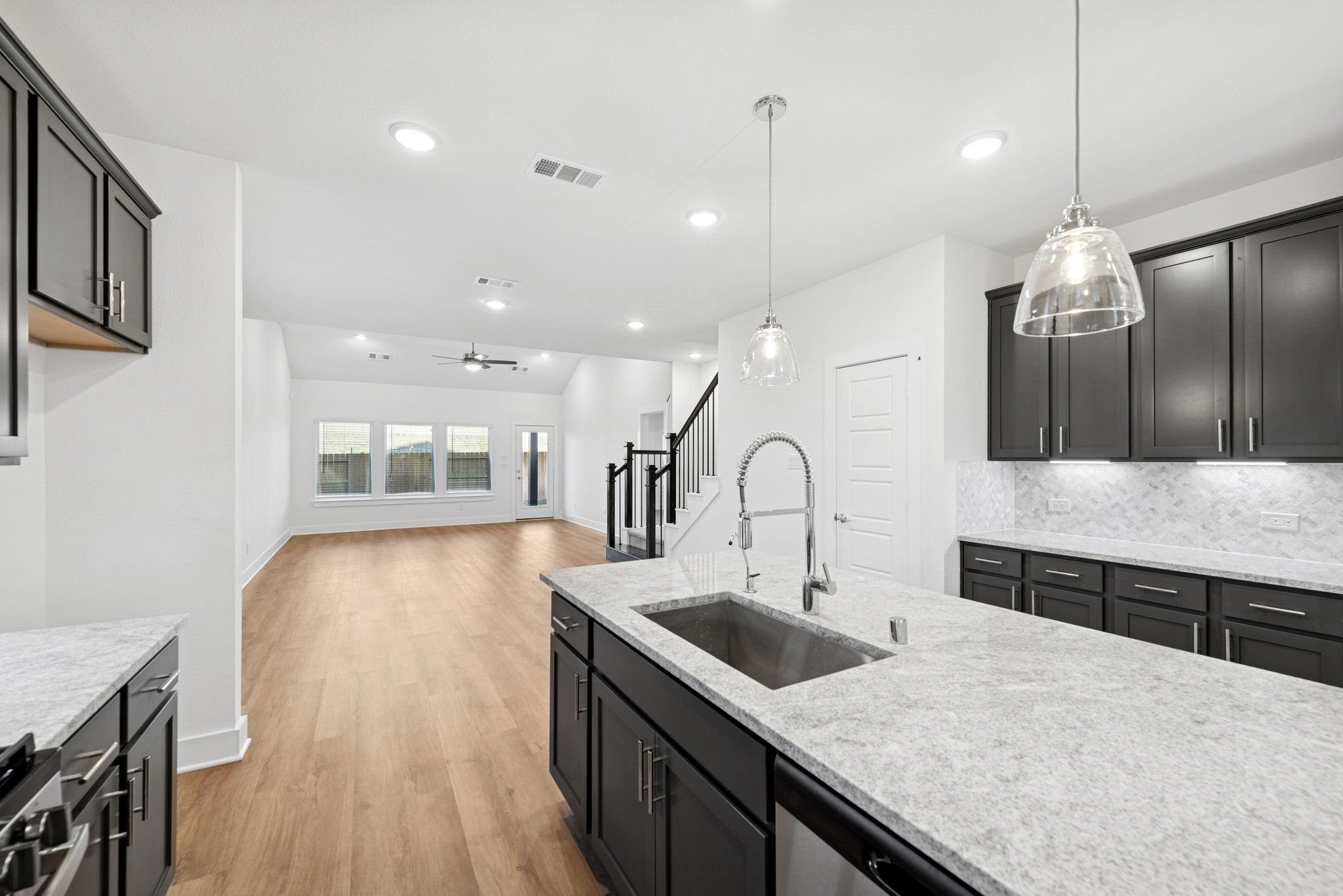 8058 Kay Harbor Drive Property Photo 17