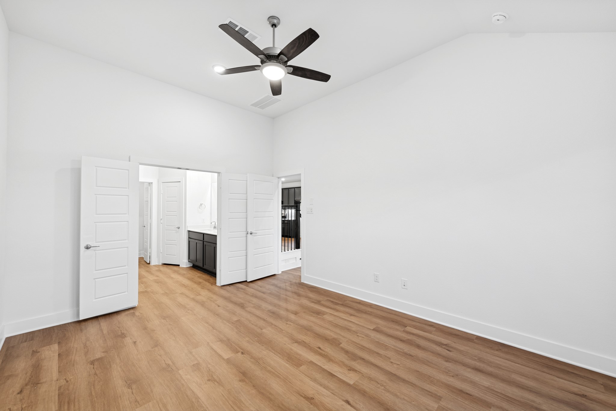 8058 Kay Harbor Drive Property Photo 25