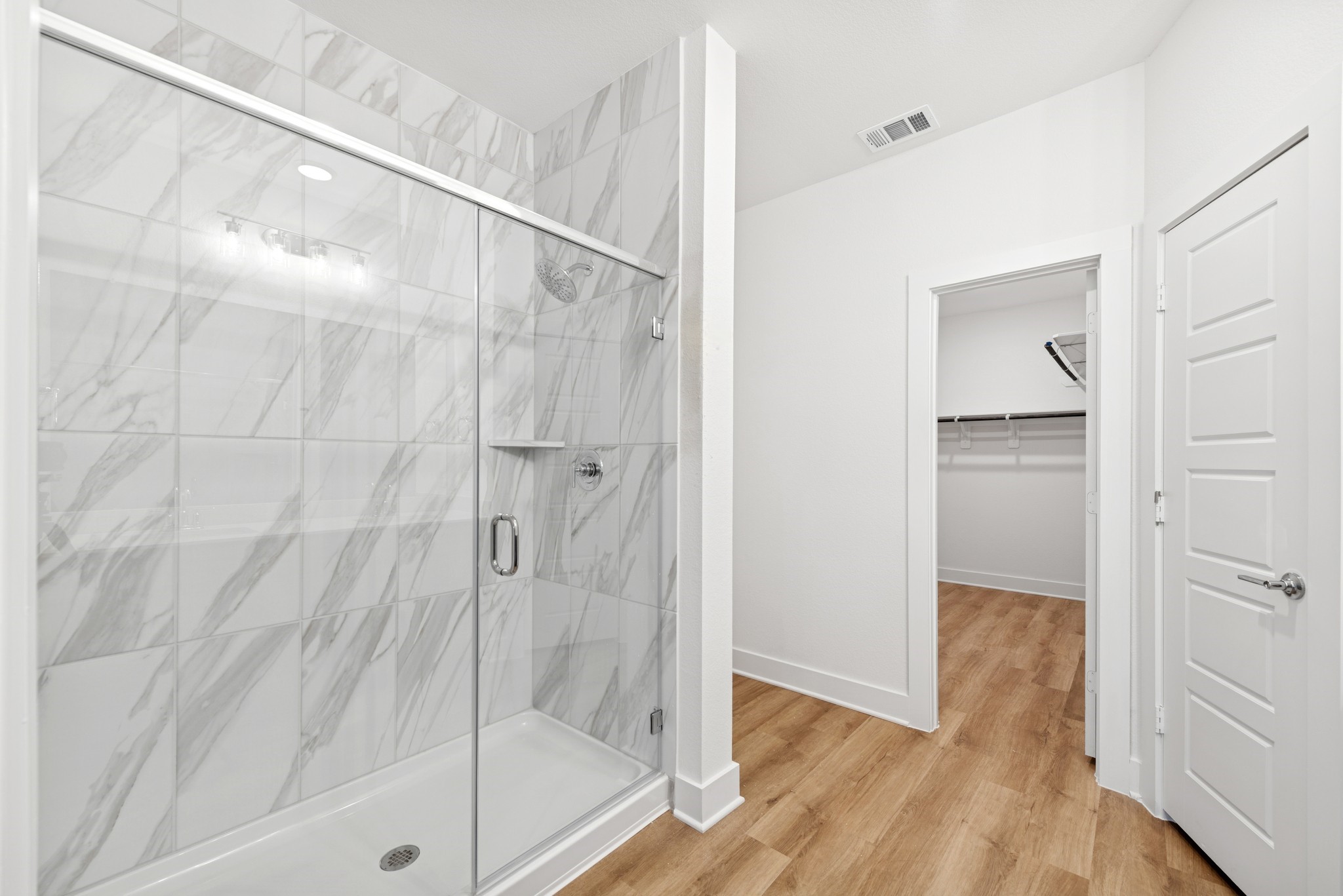 8058 Kay Harbor Drive Property Photo 27