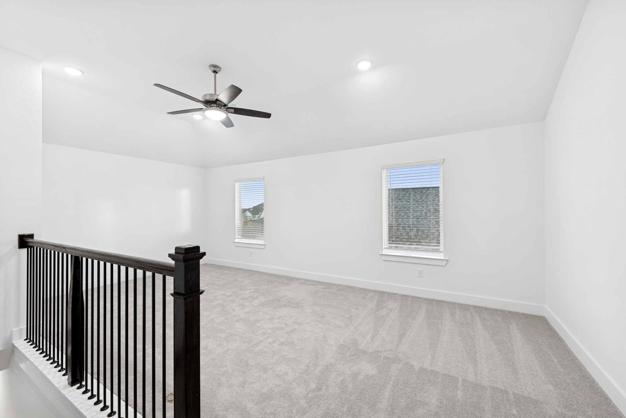 8058 Kay Harbor Drive Property Photo 29