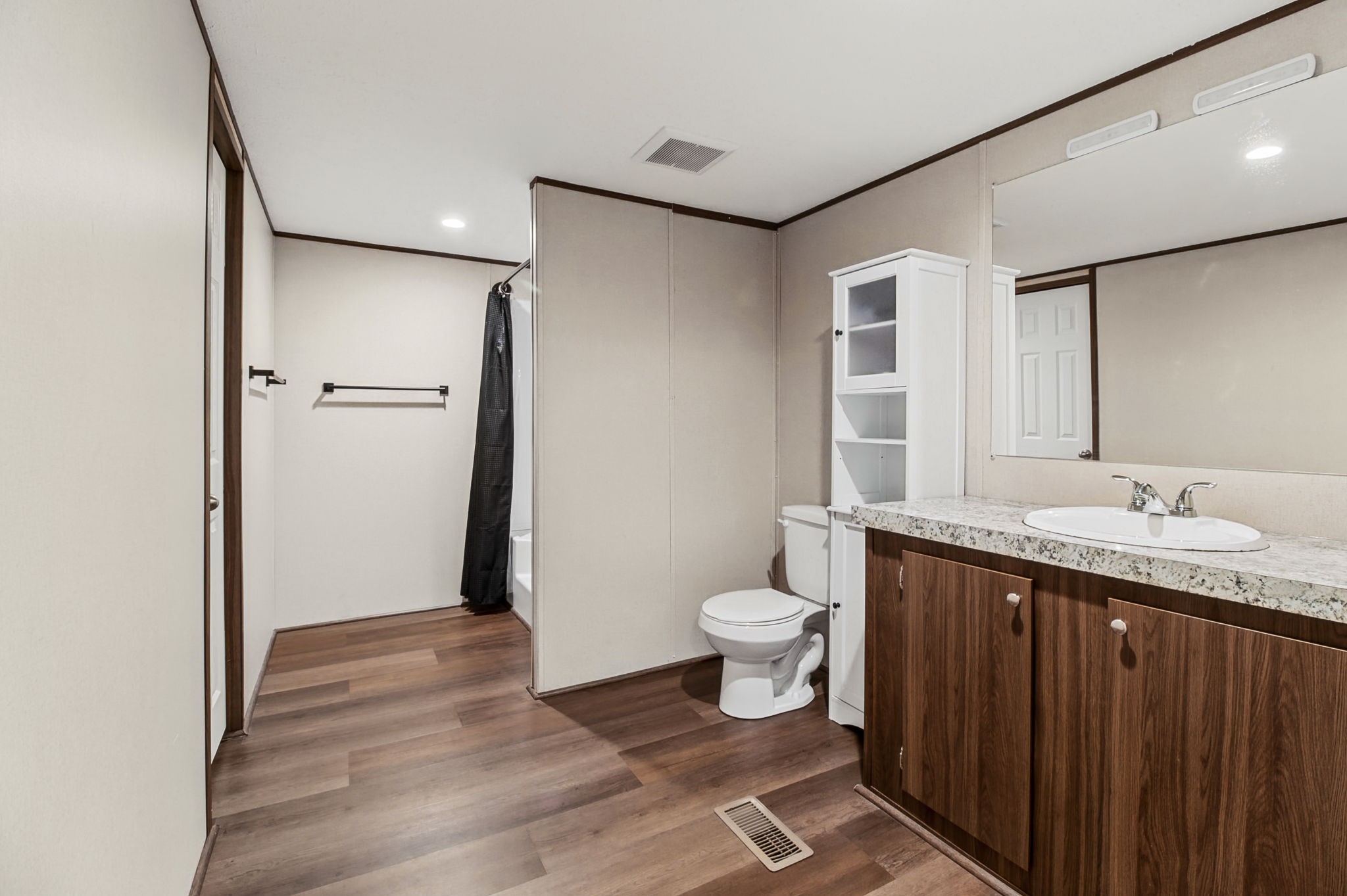 932 Sunny Drive Property Photo 13