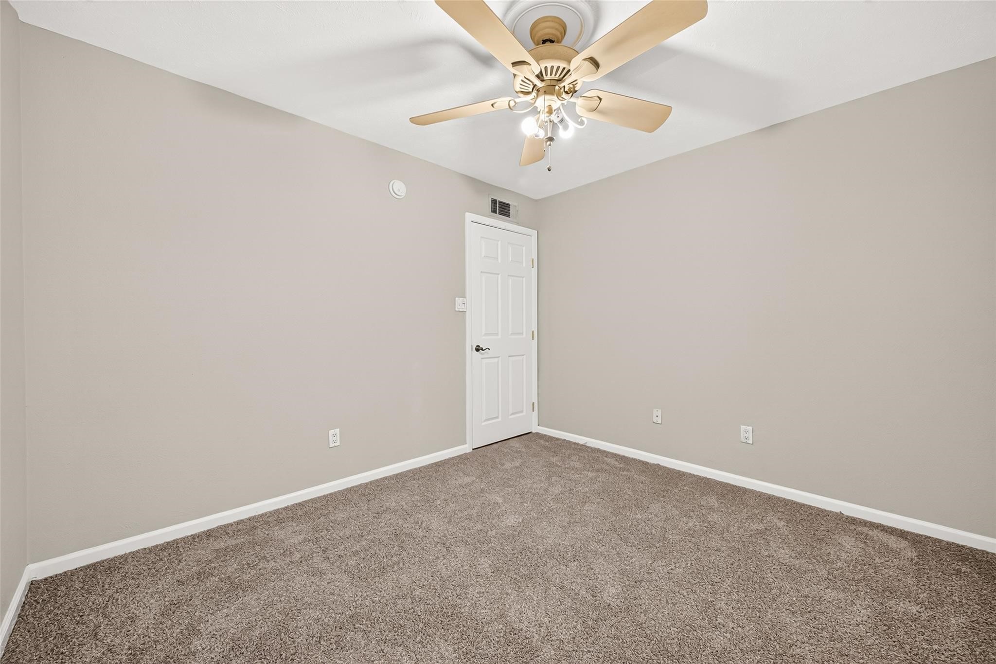 17307 Nordway Drive Property Photo 19