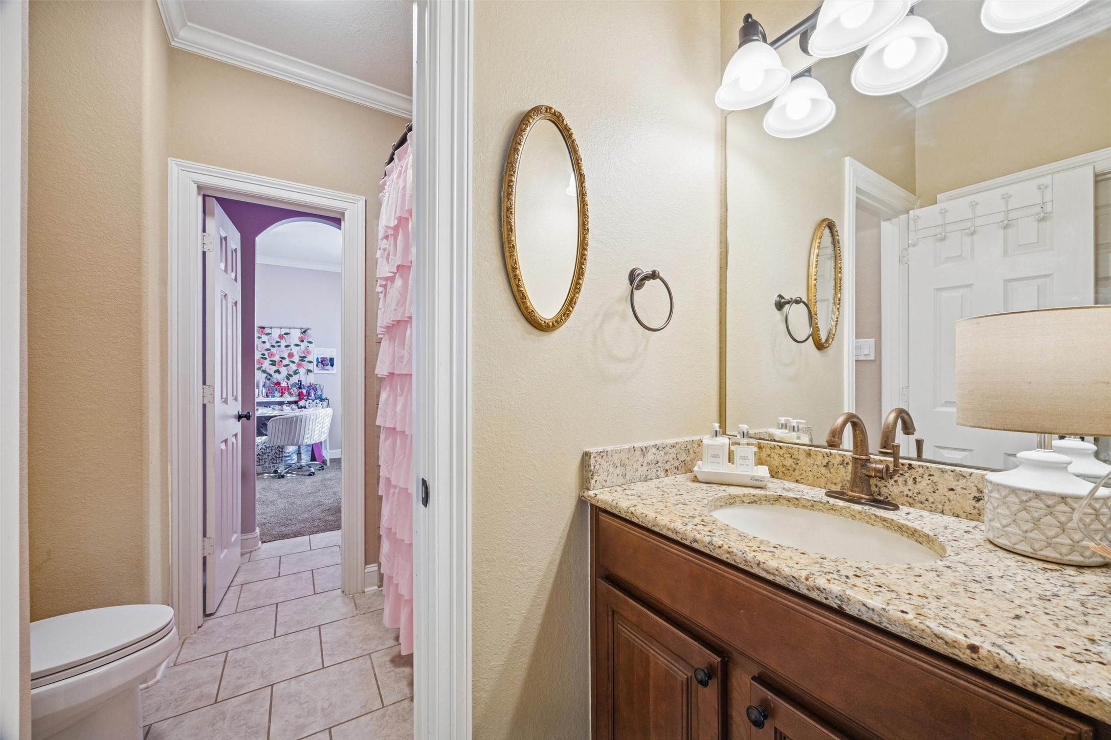 2504 Baywater Canyon Drive Property Photo 26