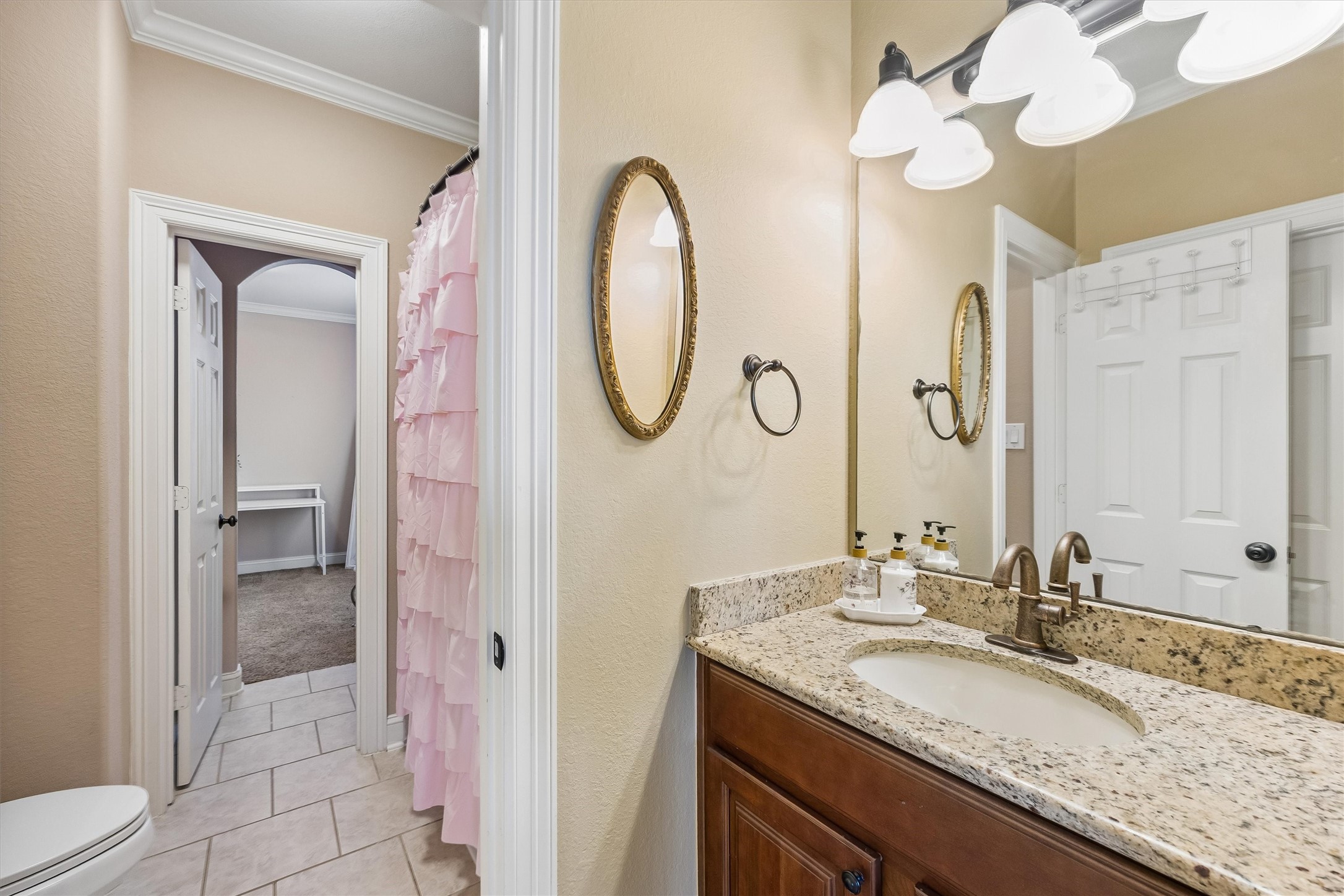 2504 Baywater Canyon Drive Property Photo 32