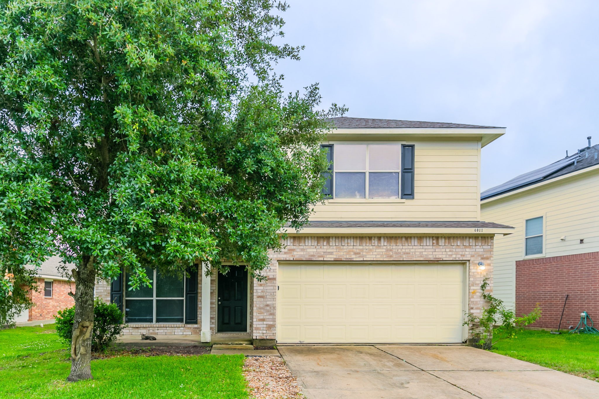 4011 Rain Willow Court Property Photo