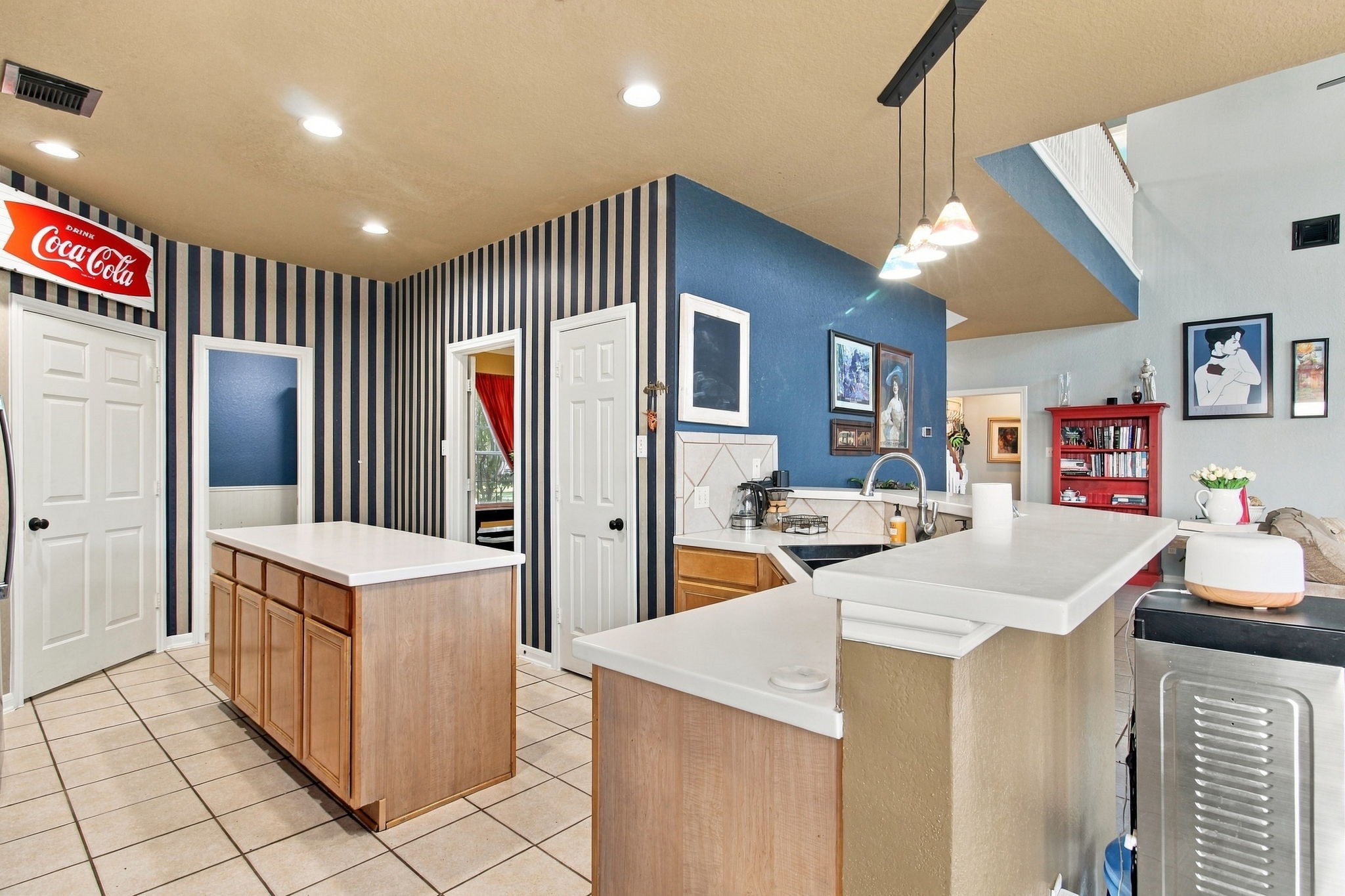2922 Marble Falls Drive Property Photo 8