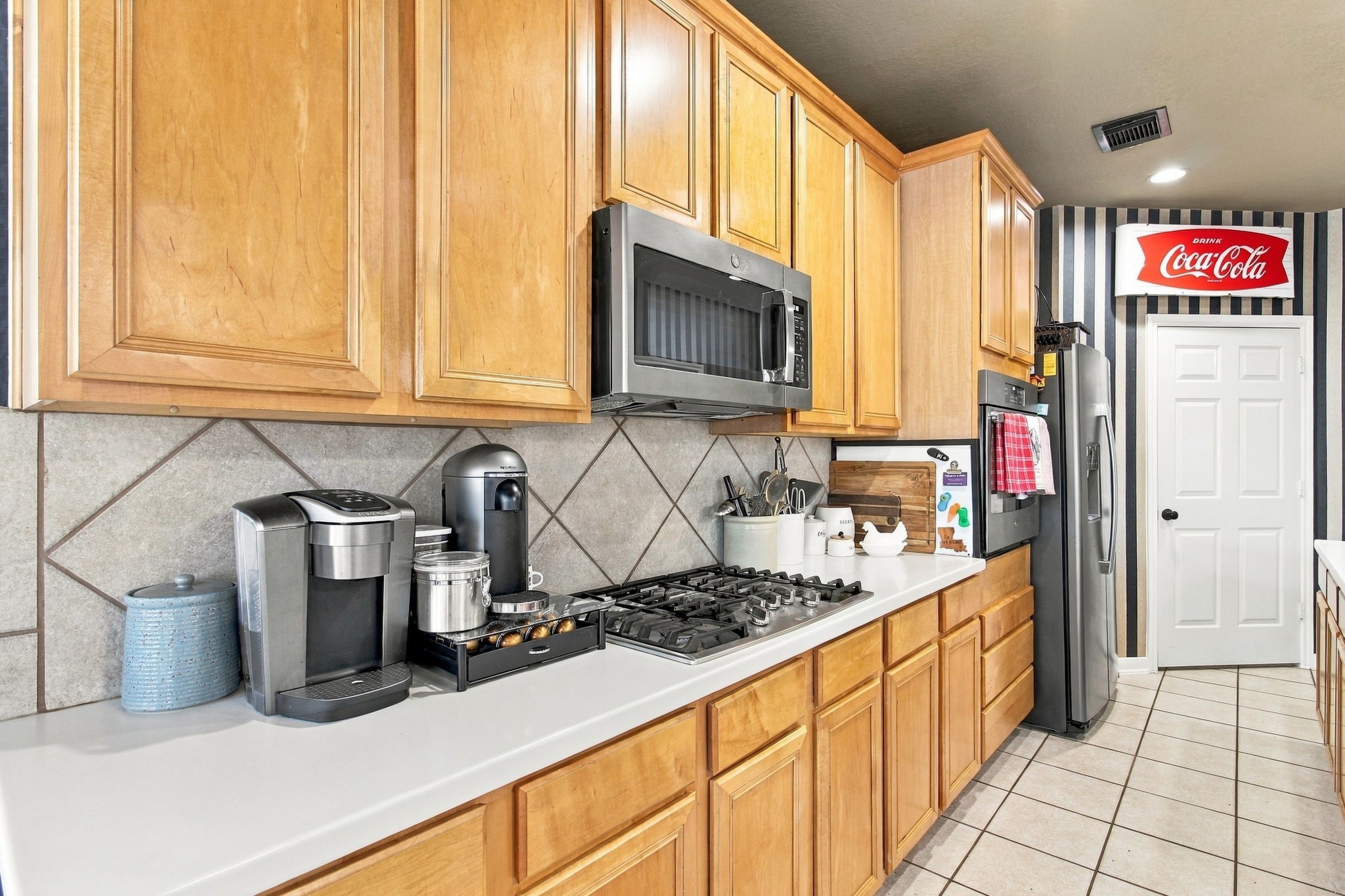 2922 Marble Falls Drive Property Photo 9