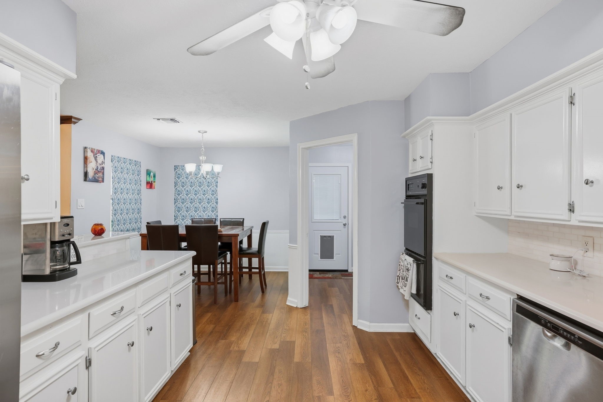 14731 Gladebrook Drive Property Photo 4