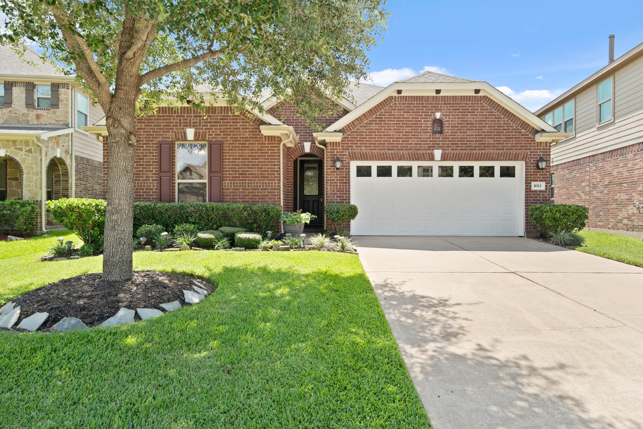 1011 Worth Creek Lane Property Photo 1