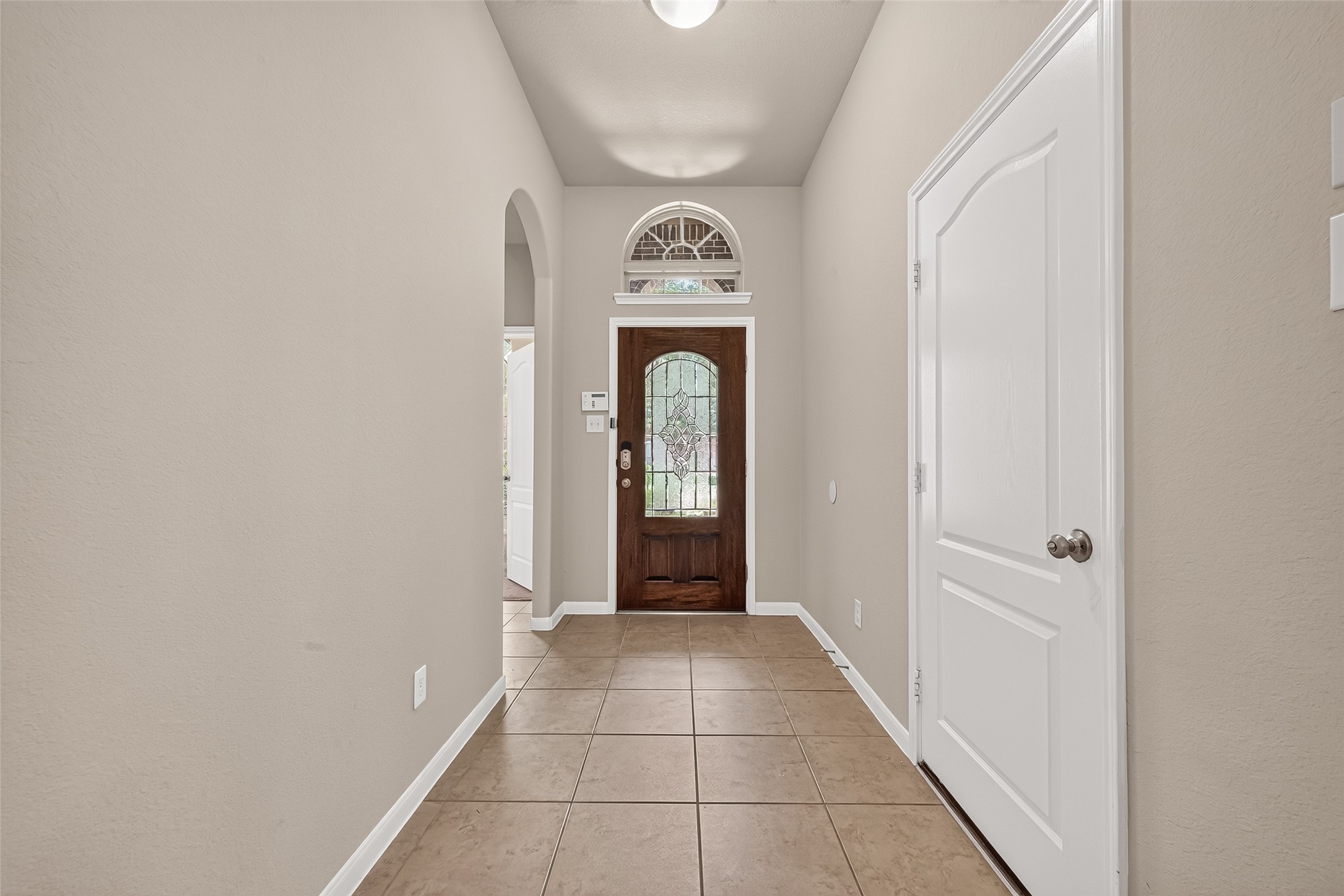 10031 Esslemont Court Property Photo 6