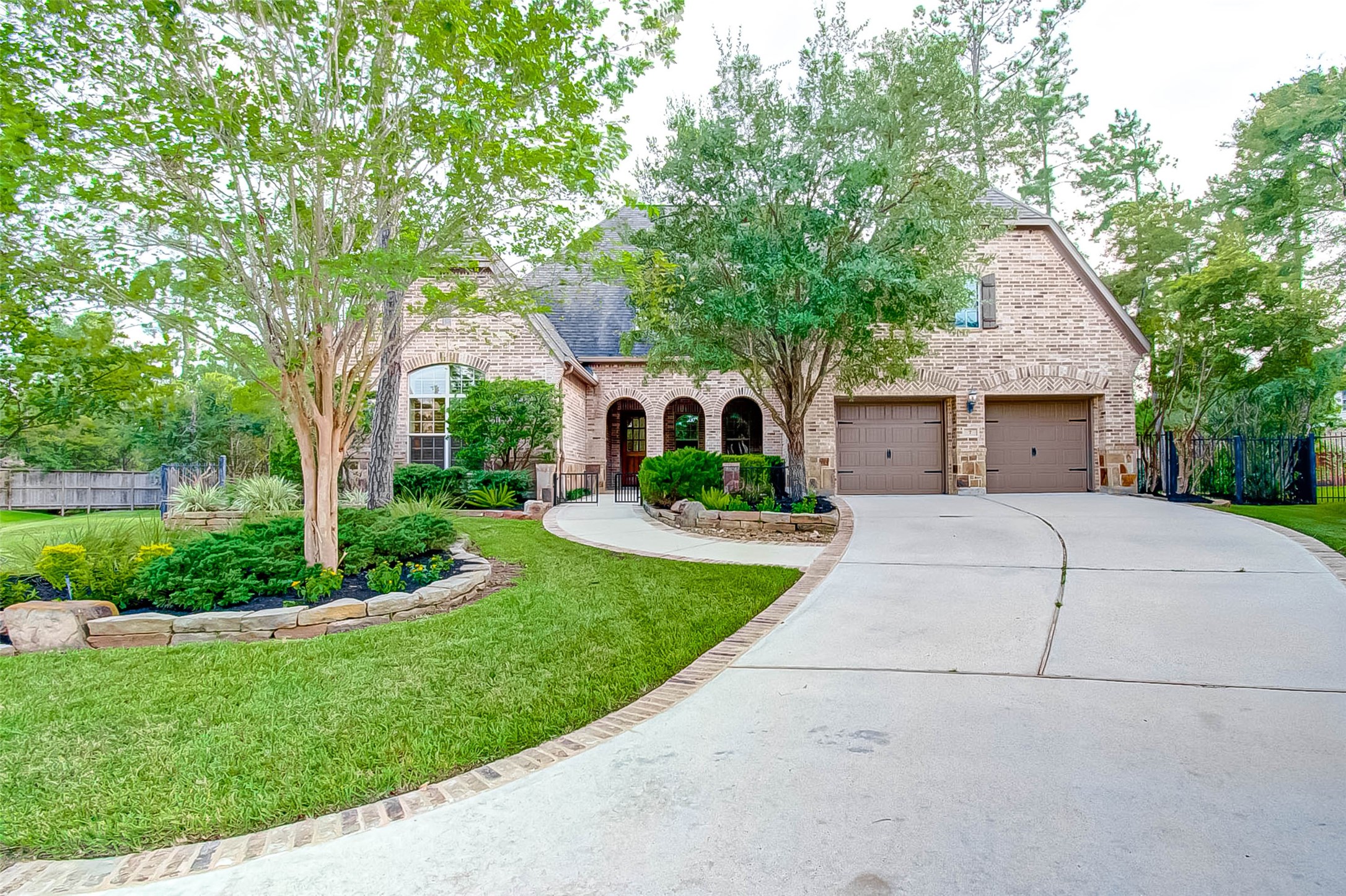 7 Shearling Court Property Photo 2