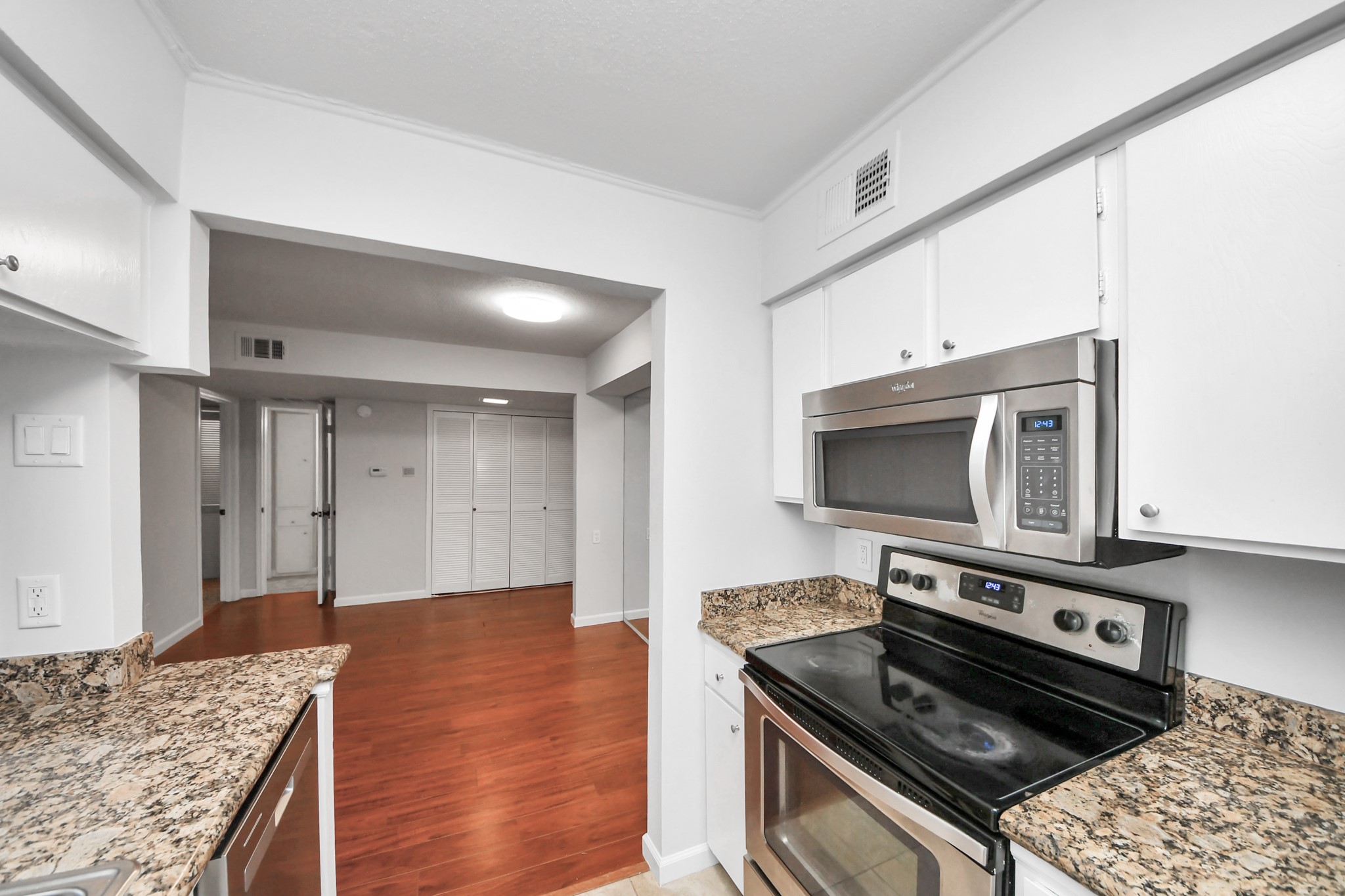4641 Wild Indigo Street 450 Property Photo 4