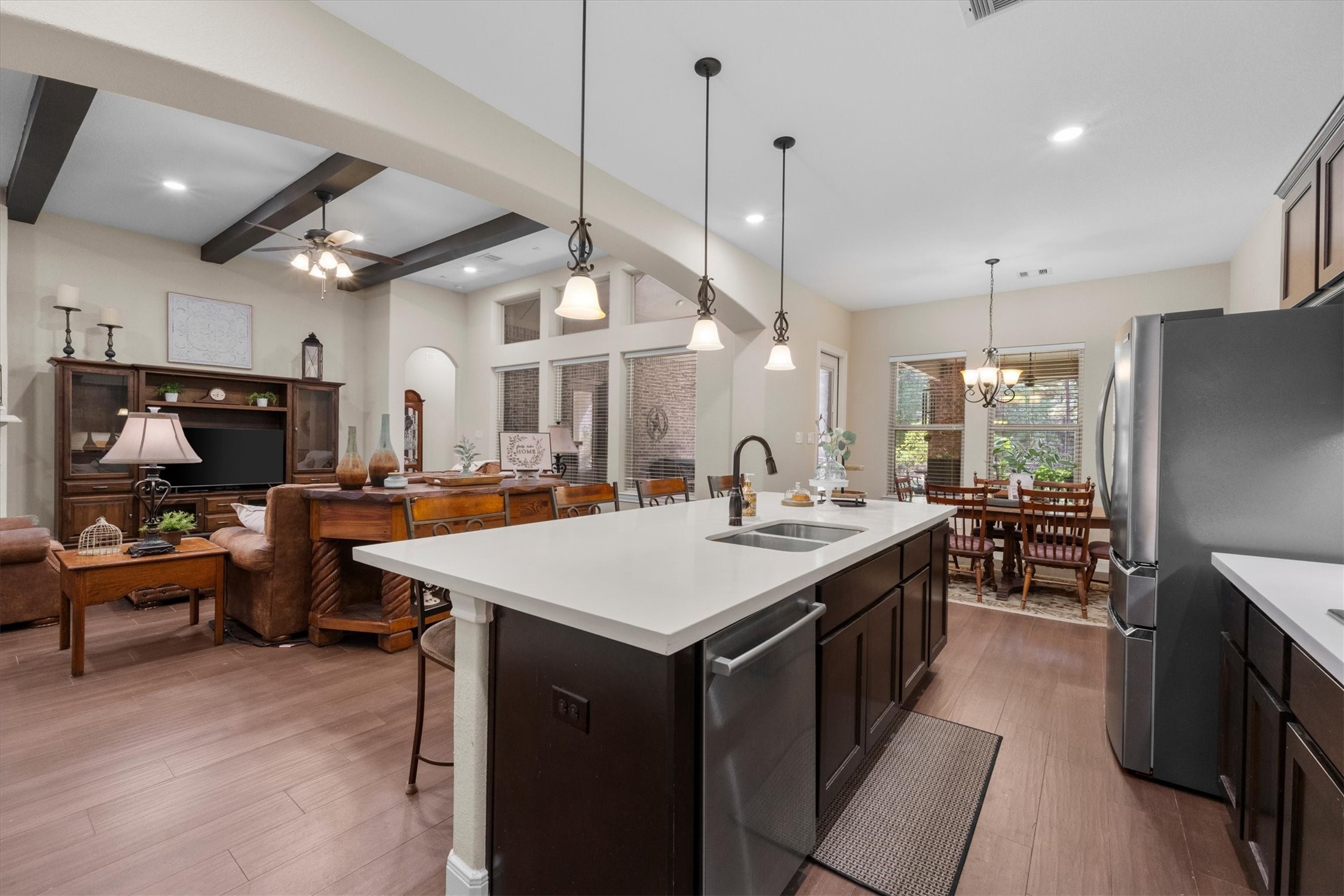 8938 Catamaran Way Property Photo 14