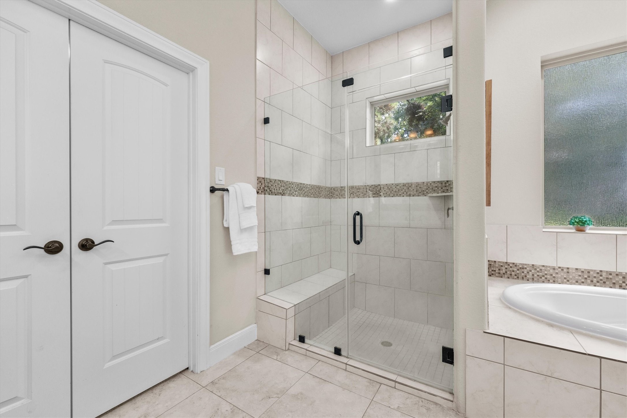 8938 Catamaran Way Property Photo 23