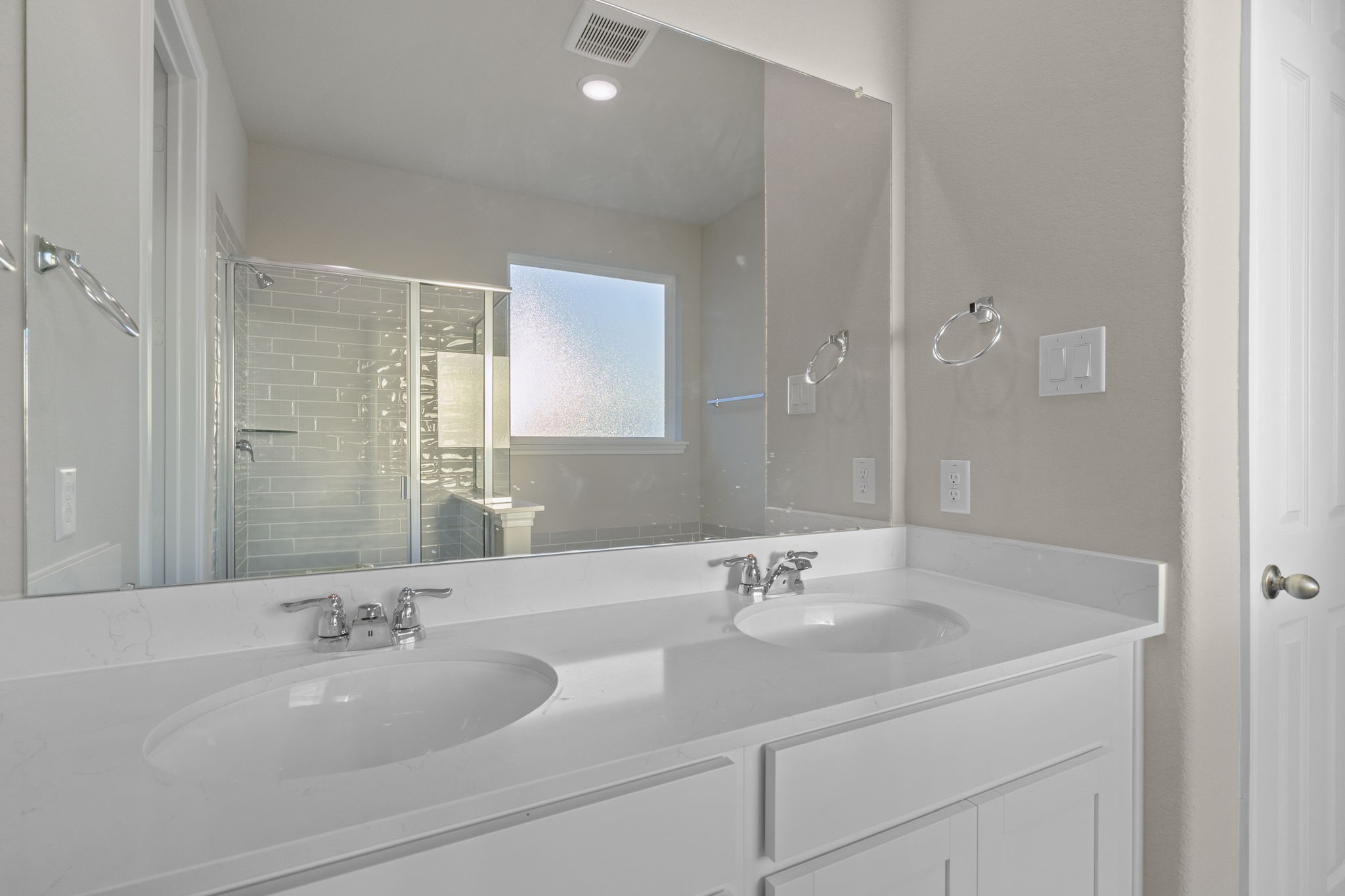 3004 Viceroy Spur Lane Property Photo 5