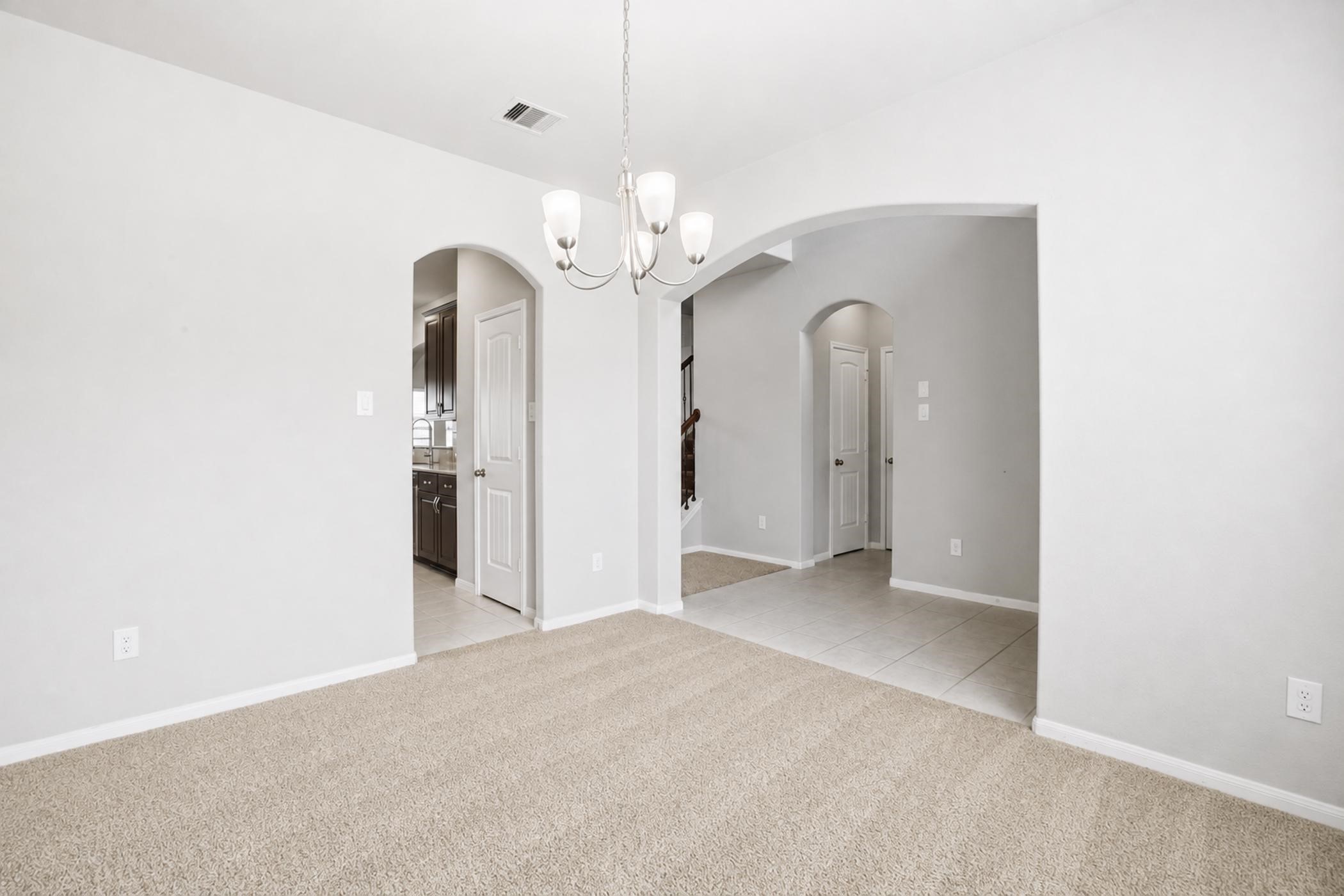23130 Willowford Glen Lane Property Photo 7