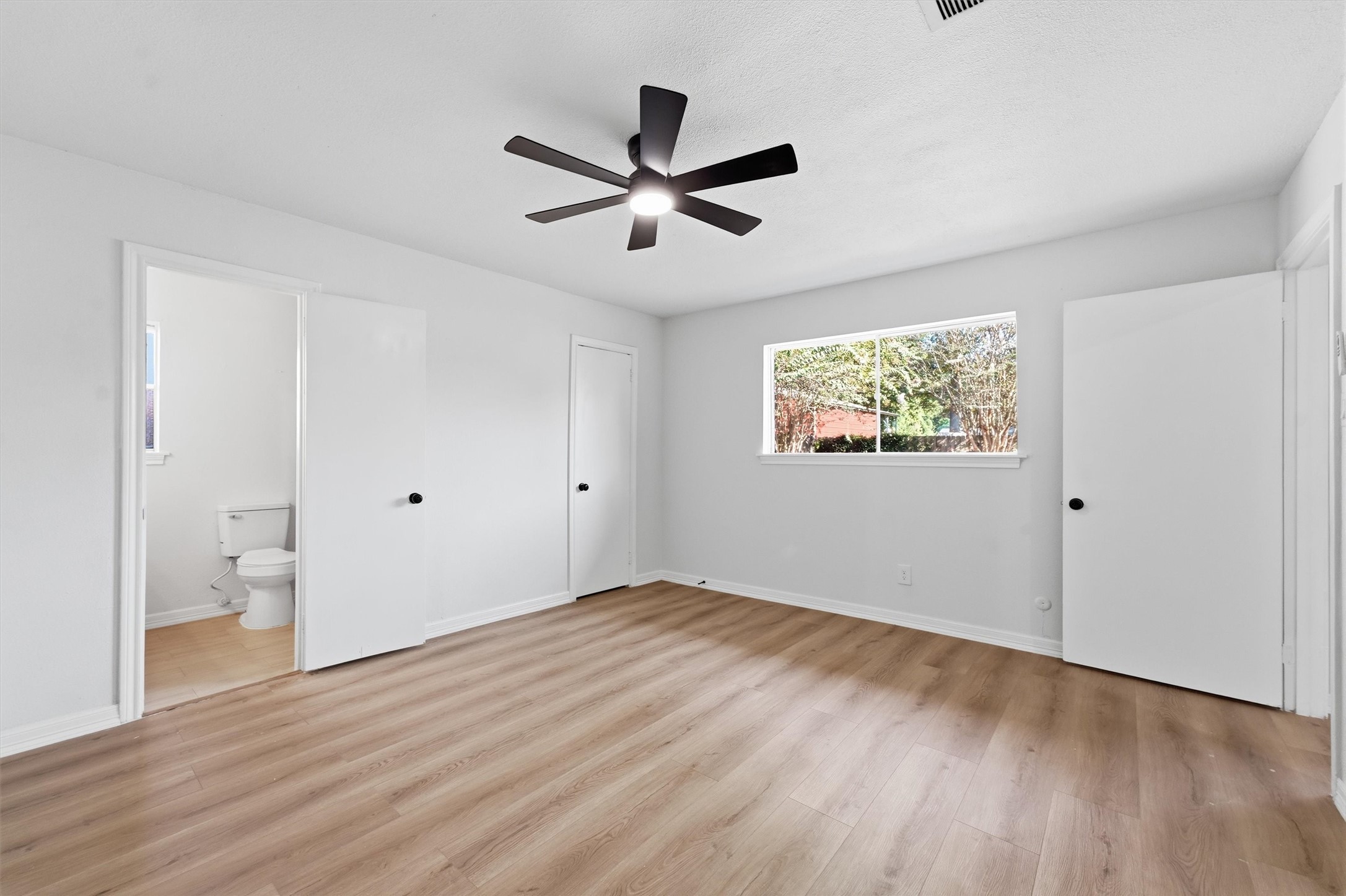 719 Cherry Valley Drive Property Photo 16