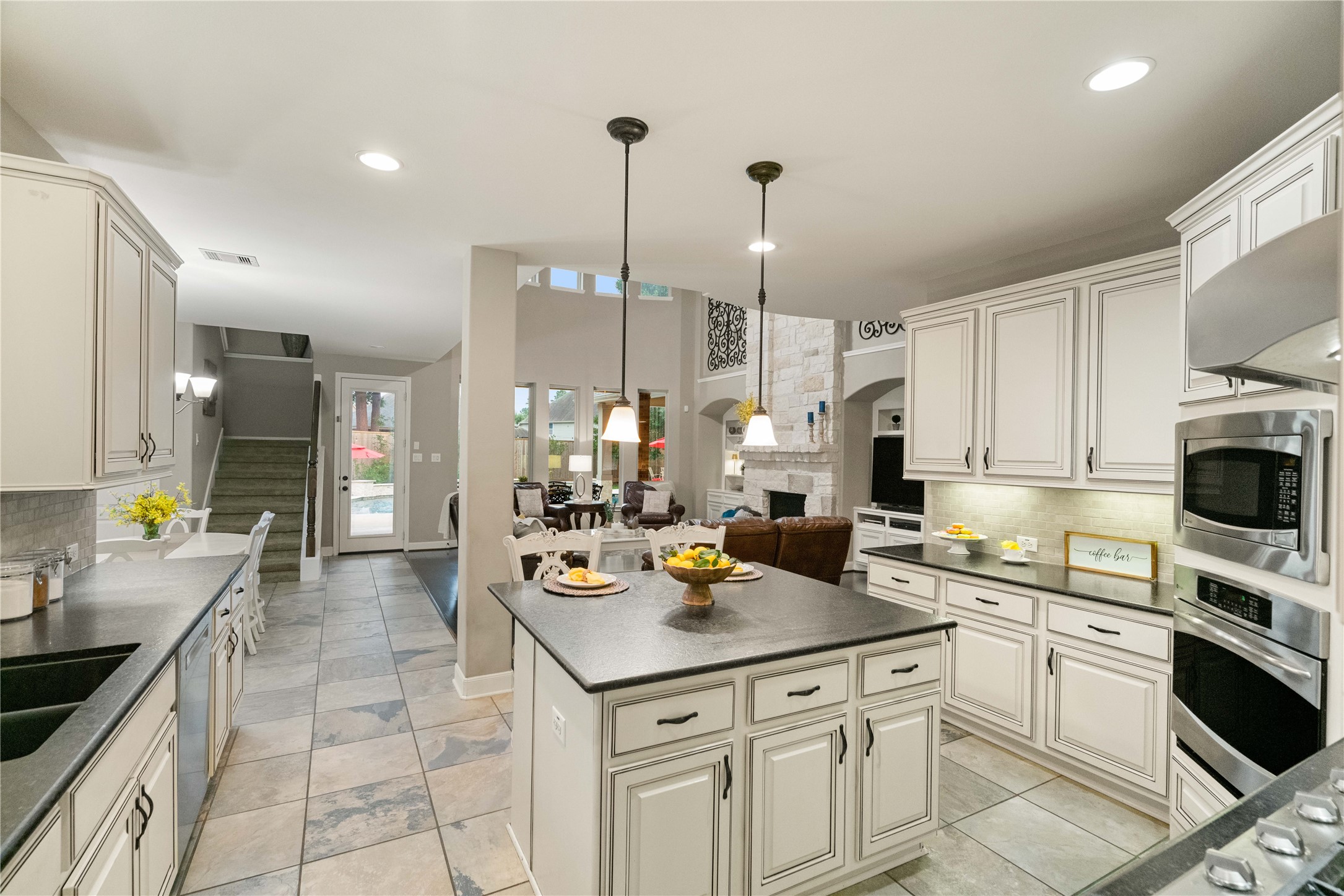 13851 Oak Fair Bend Property Photo 10