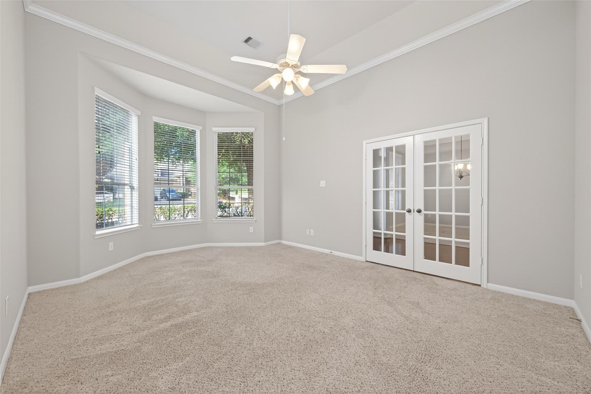 1538 Cafe Dumonde Property Photo 22