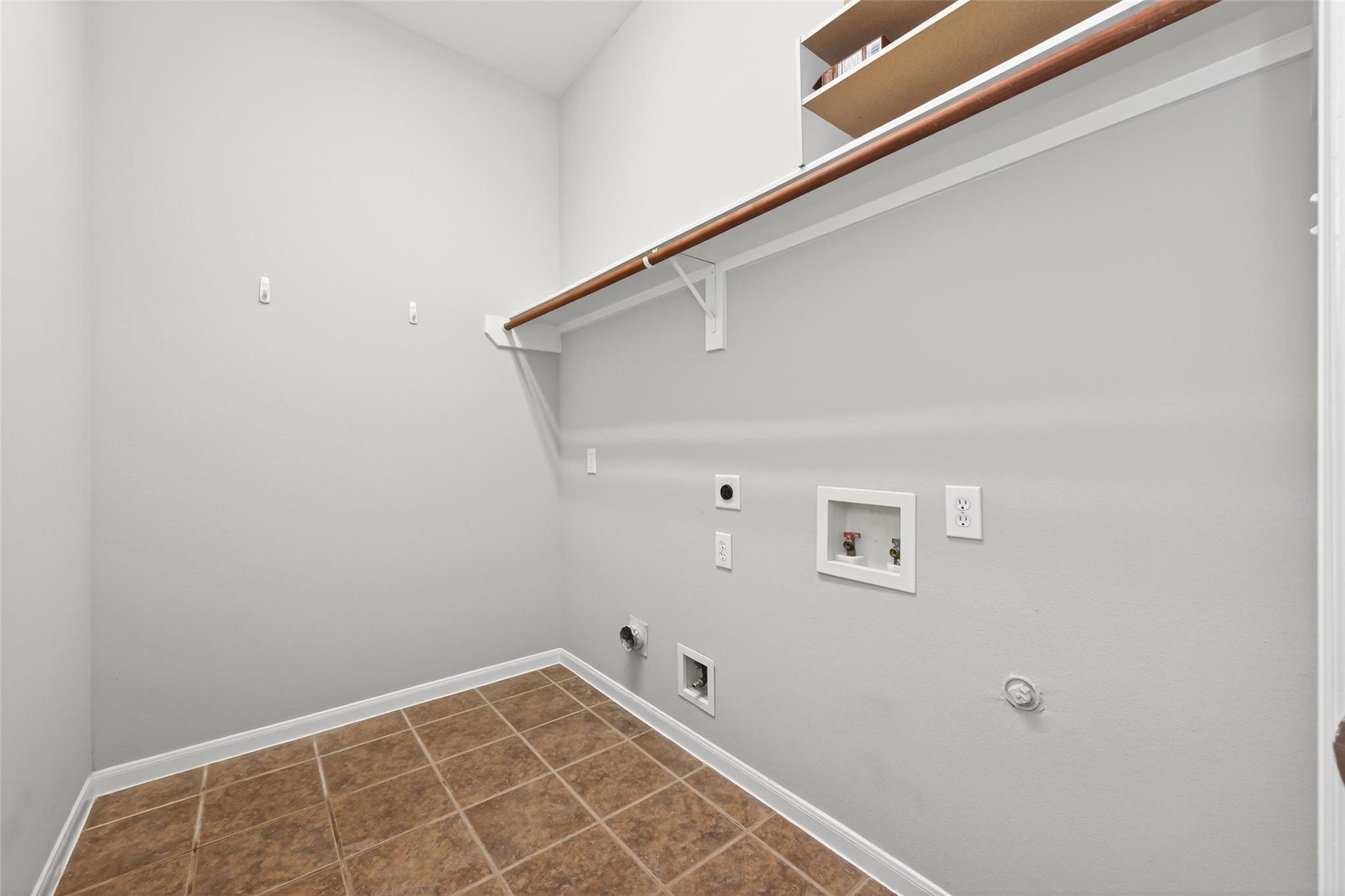 1538 Cafe Dumonde Property Photo 32