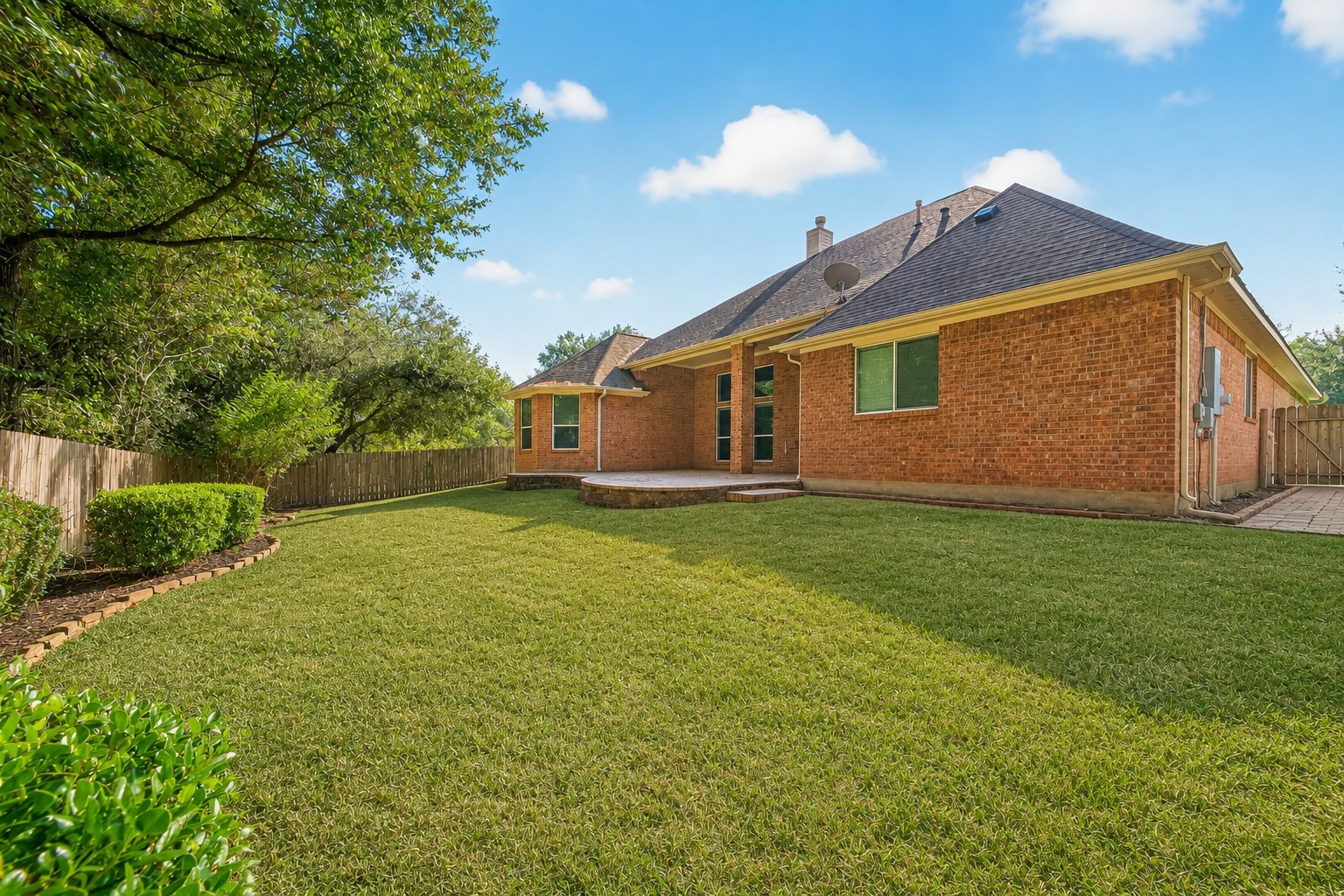 1538 Cafe Dumonde Property Photo 50