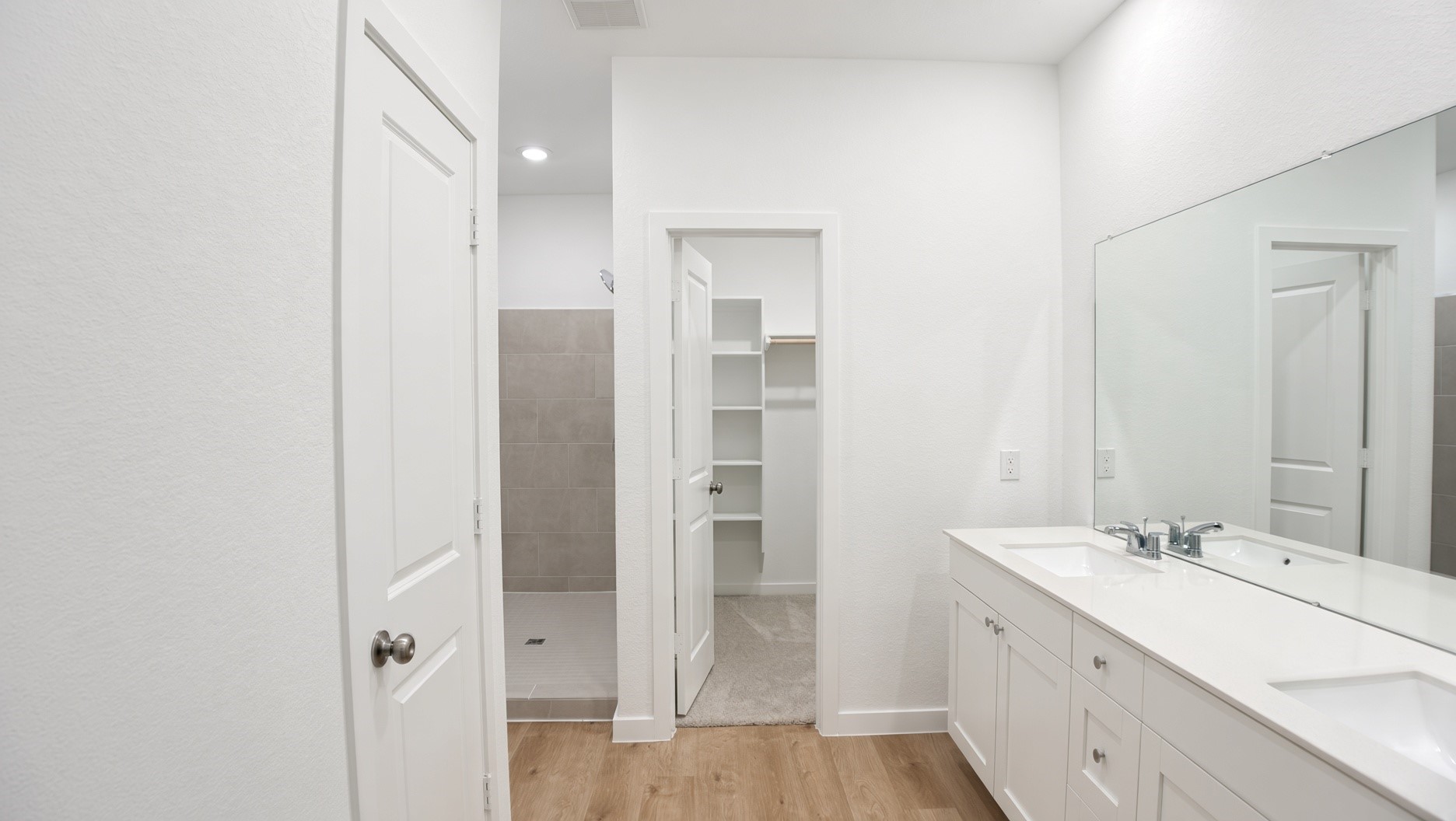 8202 Rustic Pine Trail Property Photo 14