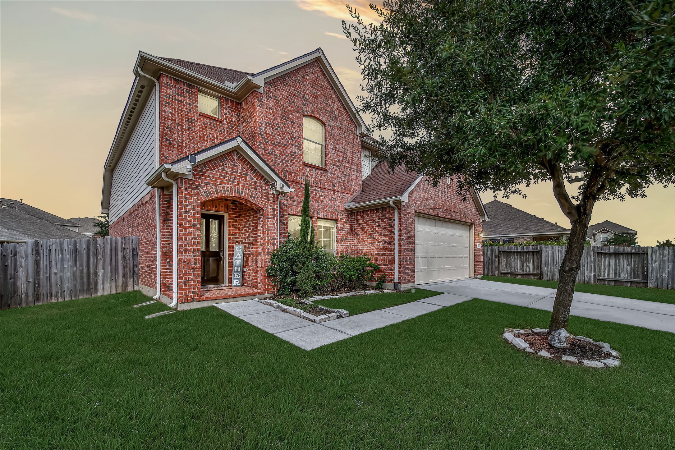 15403 Macy Drive Property Photo 1