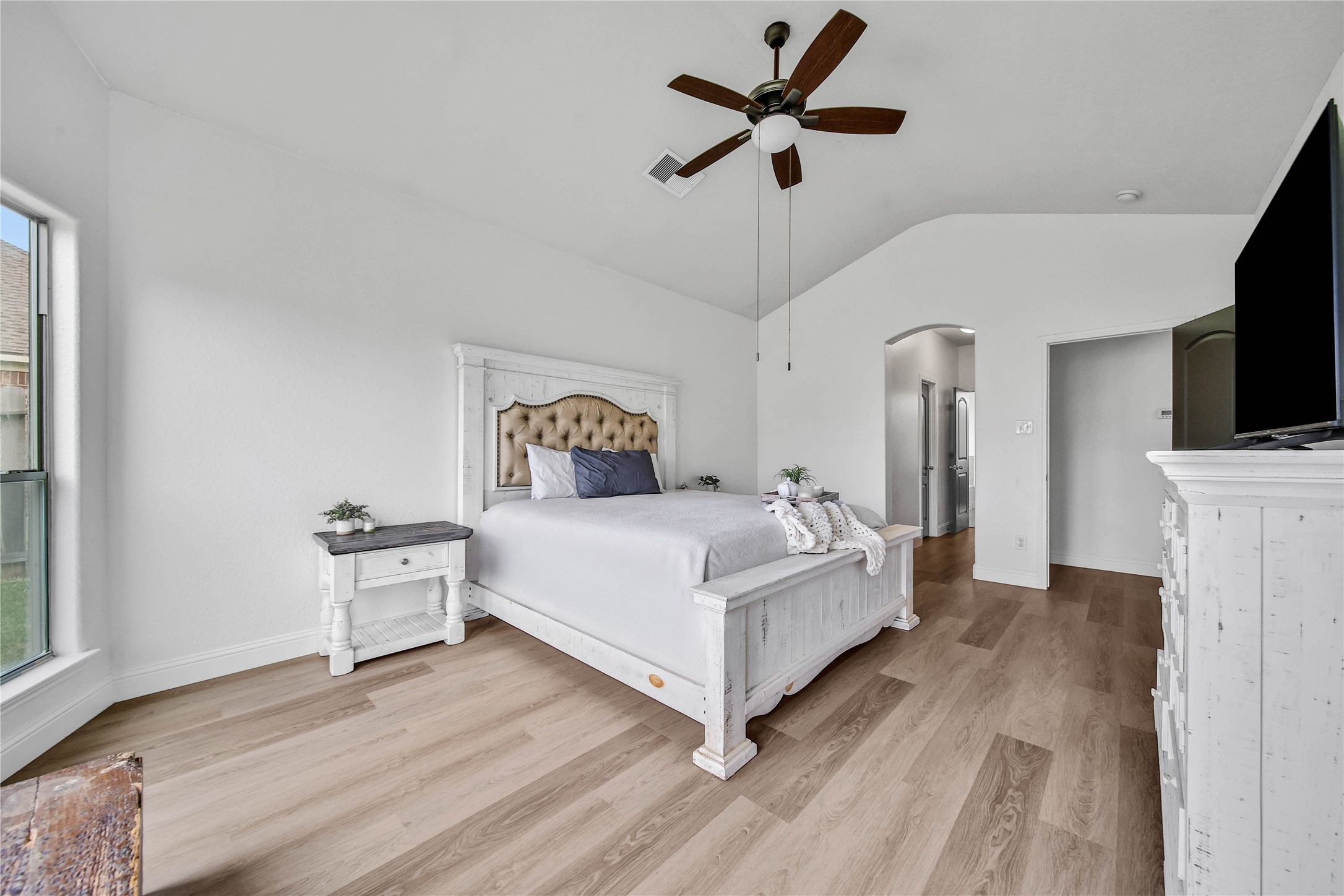 15403 Macy Drive Property Photo 16
