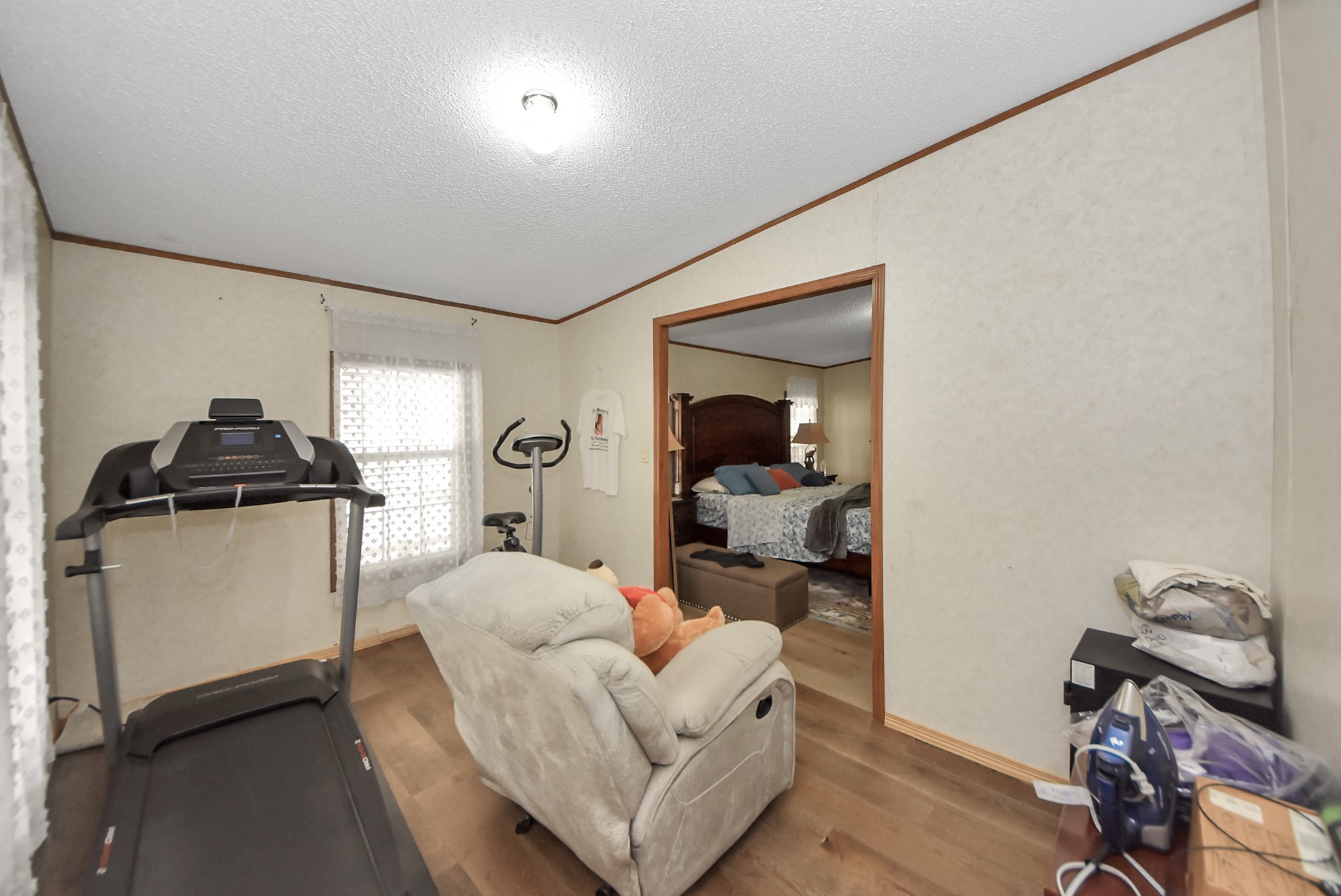 26090 Cornwall Property Photo 41