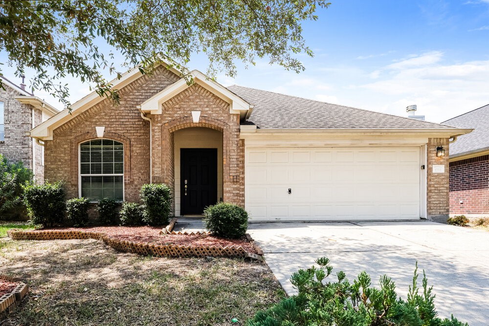 1711 Rock Ridge Drive Property Photo 1