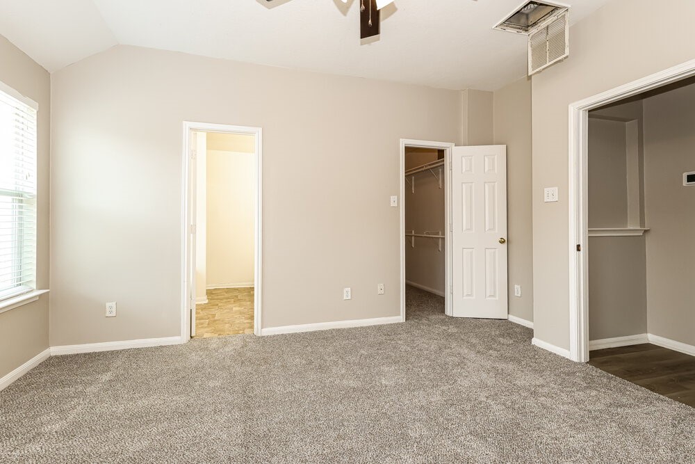 1711 Rock Ridge Drive Property Photo 14