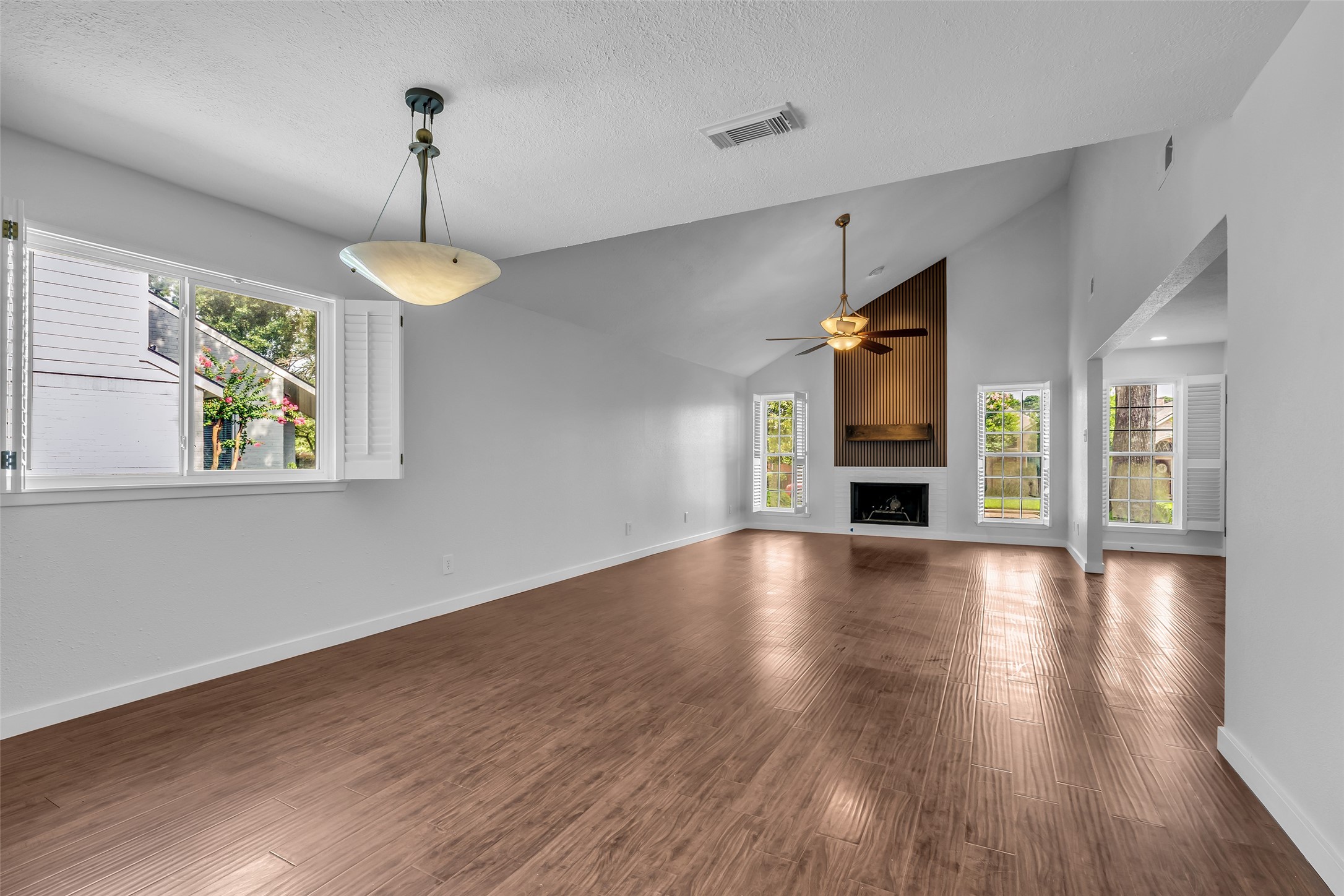 6835 Queensclub Drive Property Photo 18