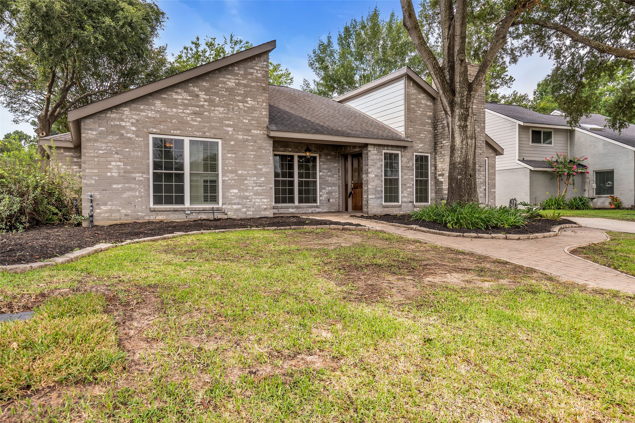 6835 Queensclub Drive Property Photo 22