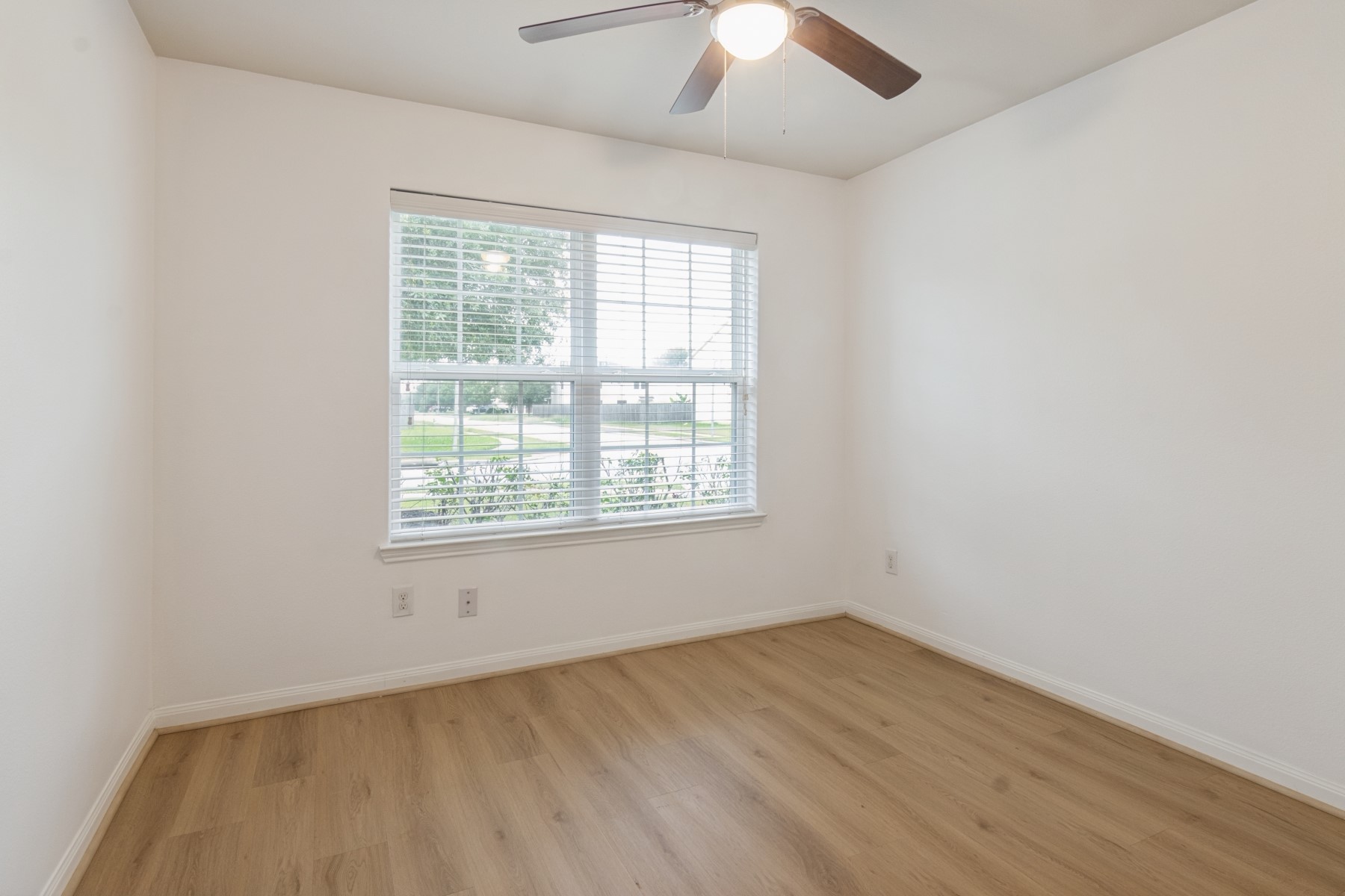 5103 Cottage Creek Lane Property Photo 19