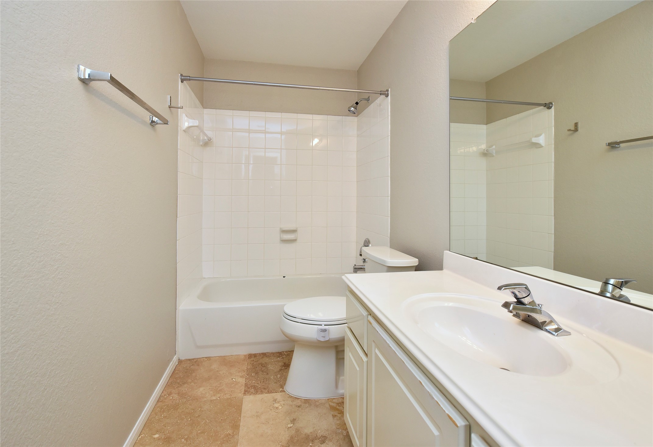 8814 Silent Willow Lane Property Photo 28