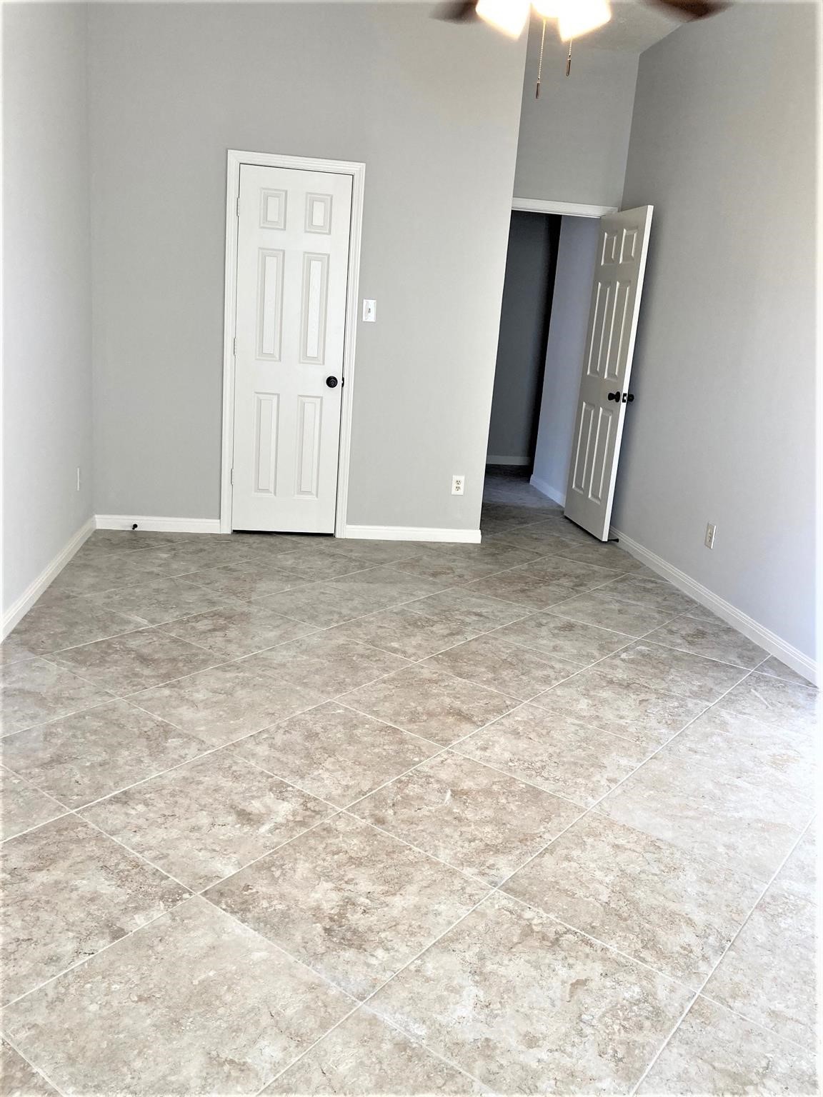 3231 Creek Manor Drive Property Photo 13