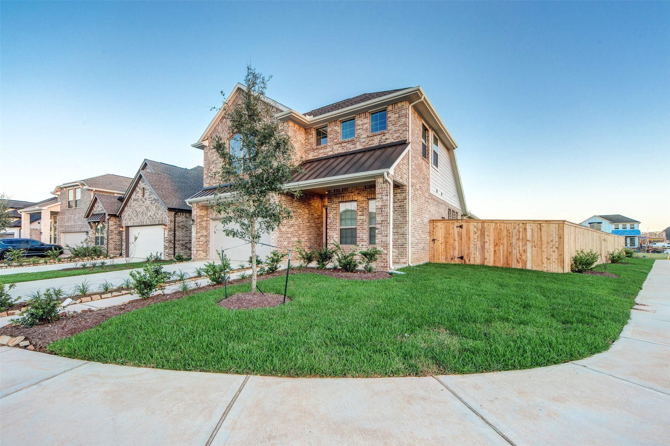 8706 Fox Trail Drive Property Photo 2