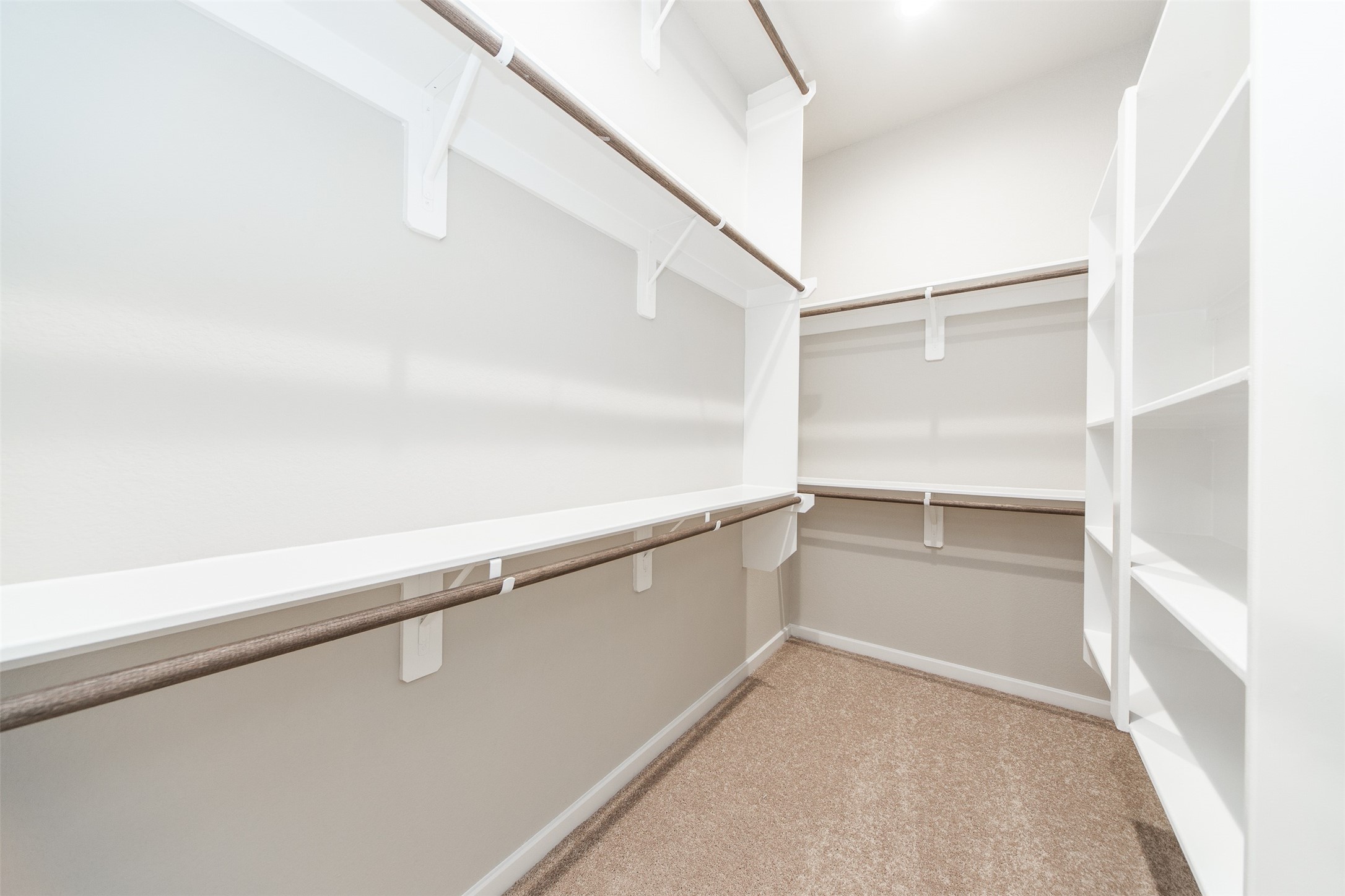 8706 Fox Trail Drive Property Photo 16