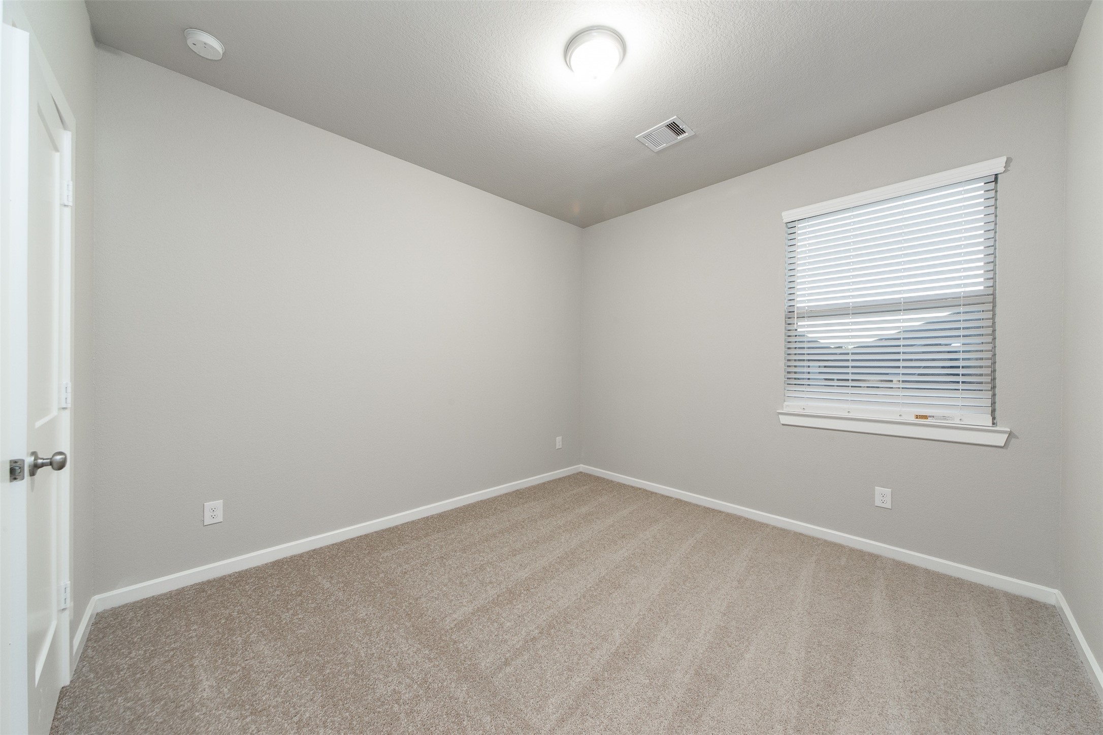 8706 Fox Trail Drive Property Photo 21