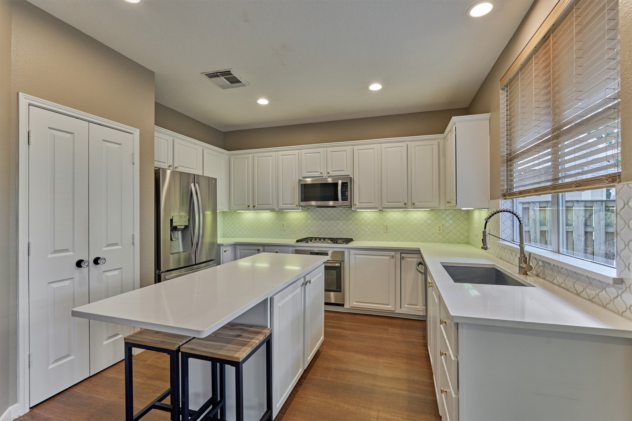 93 N Apple Springs Circle Property Photo 11