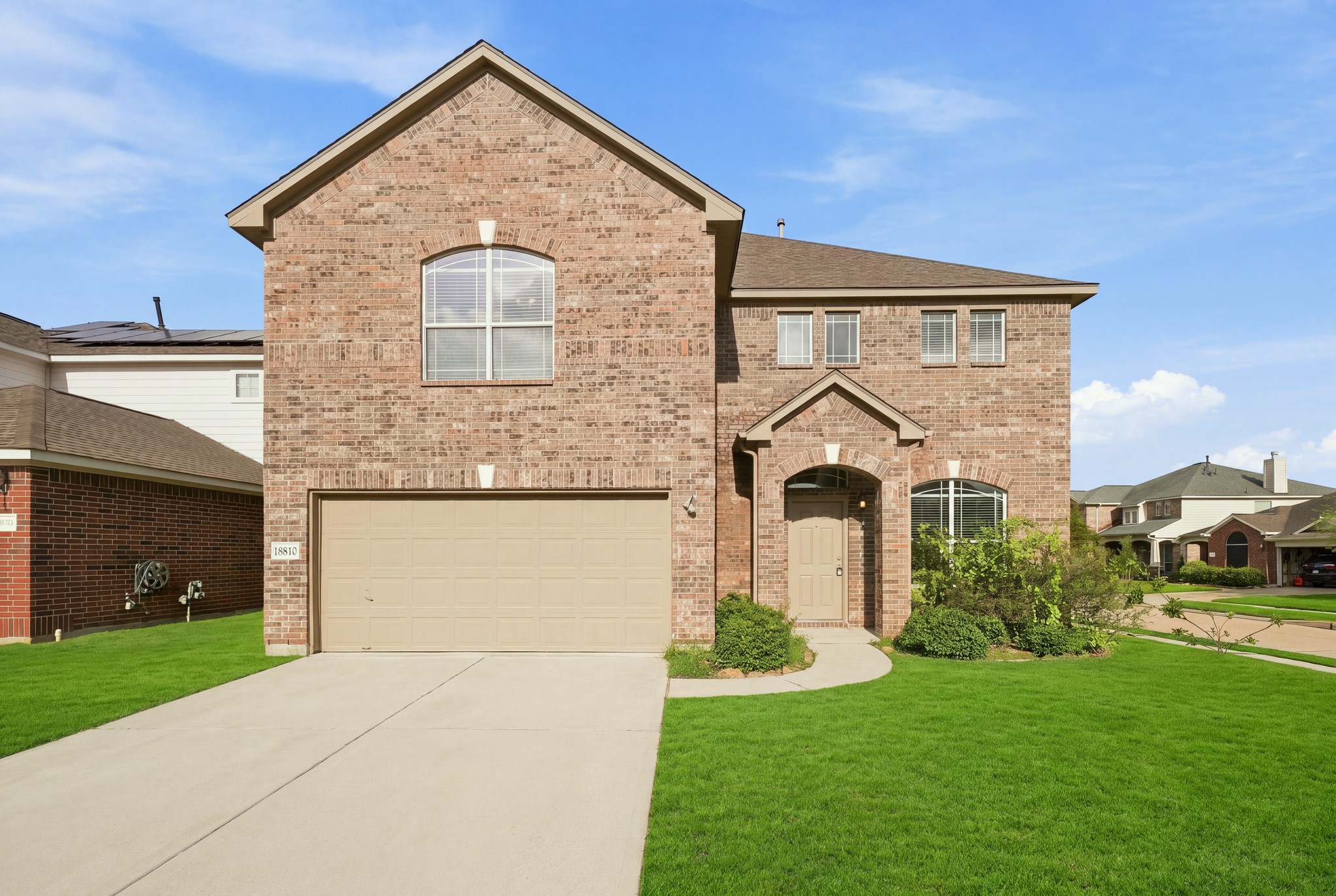 18810 Lantern Cove Lane Property Photo 1