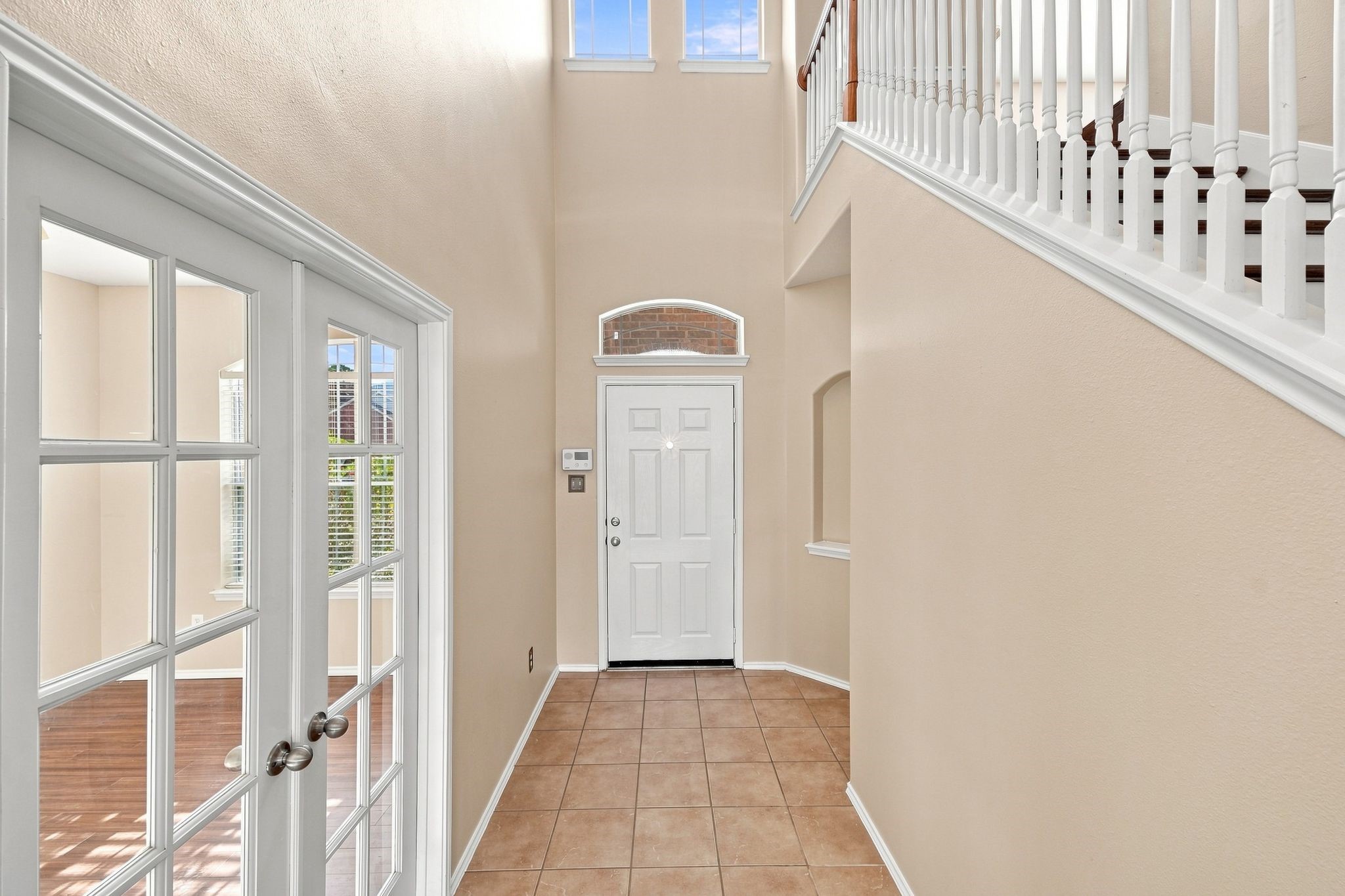 18810 Lantern Cove Lane Property Photo 4